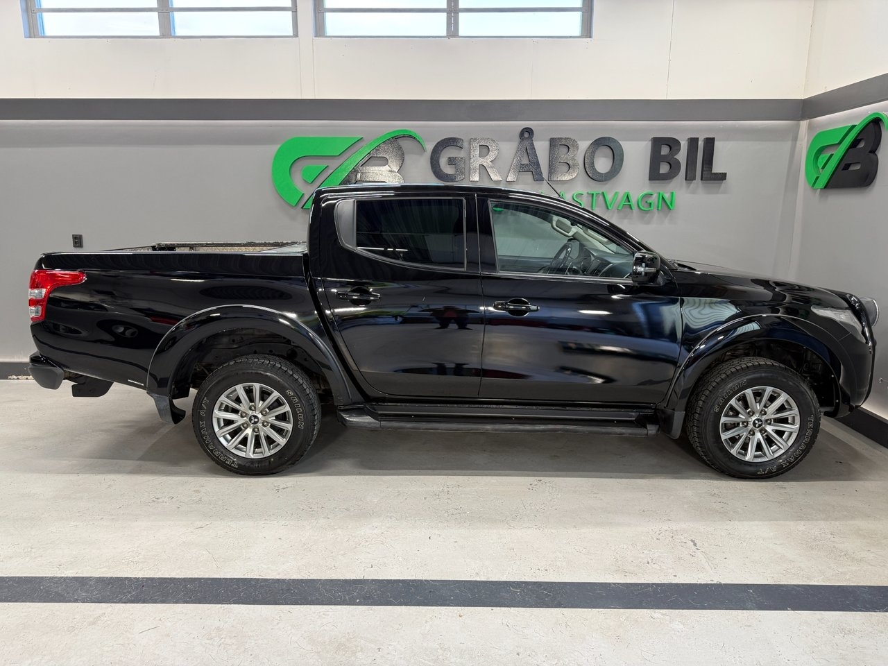 Mitsubishi L200 2.4 DI-D+ 2018, kuva 6/10
