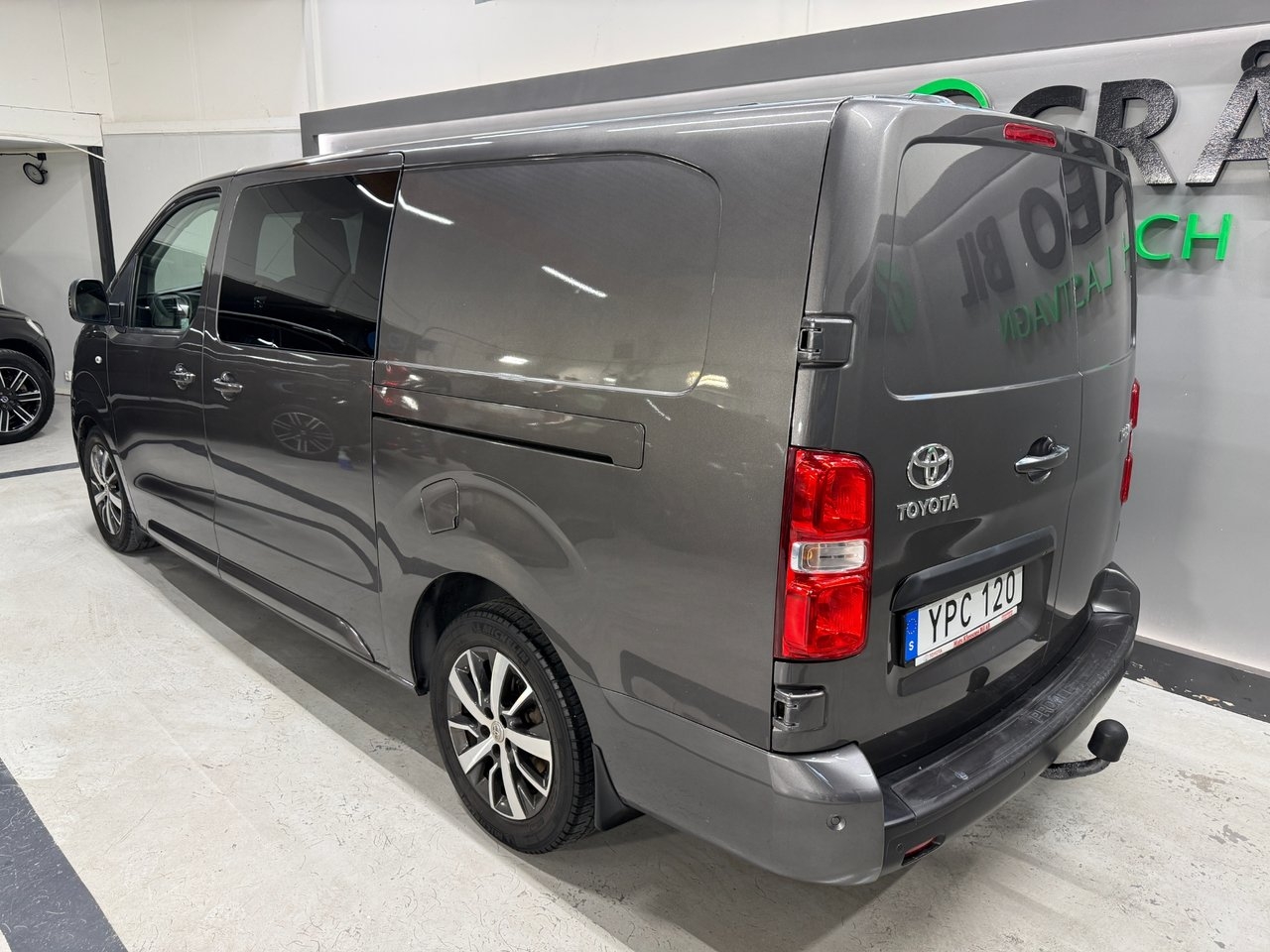 Toyota Proace 2.0 D-4D 2018, bild 3/10