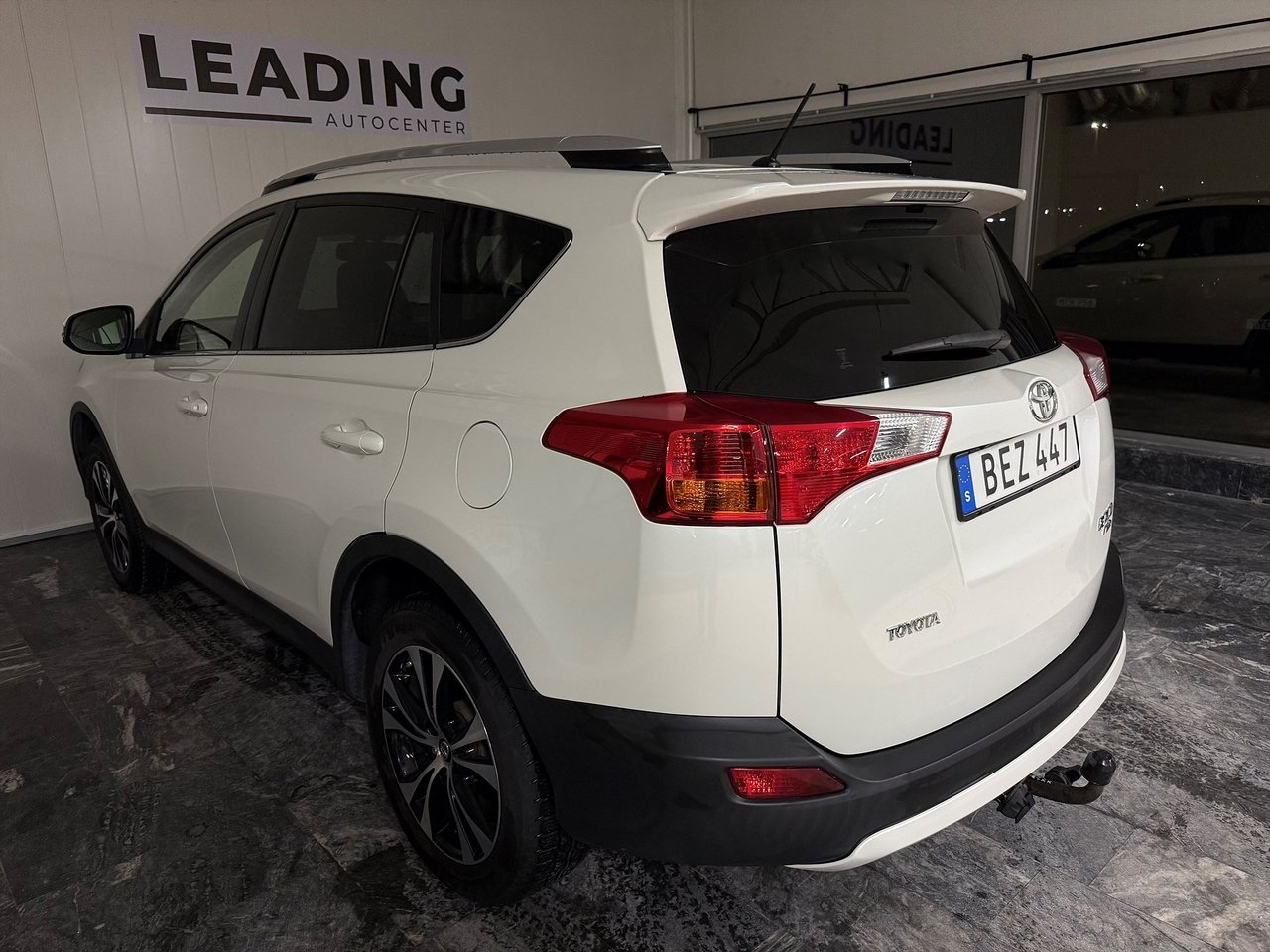 Toyota RAV4 2.0 Edition 2015, bild 2/10