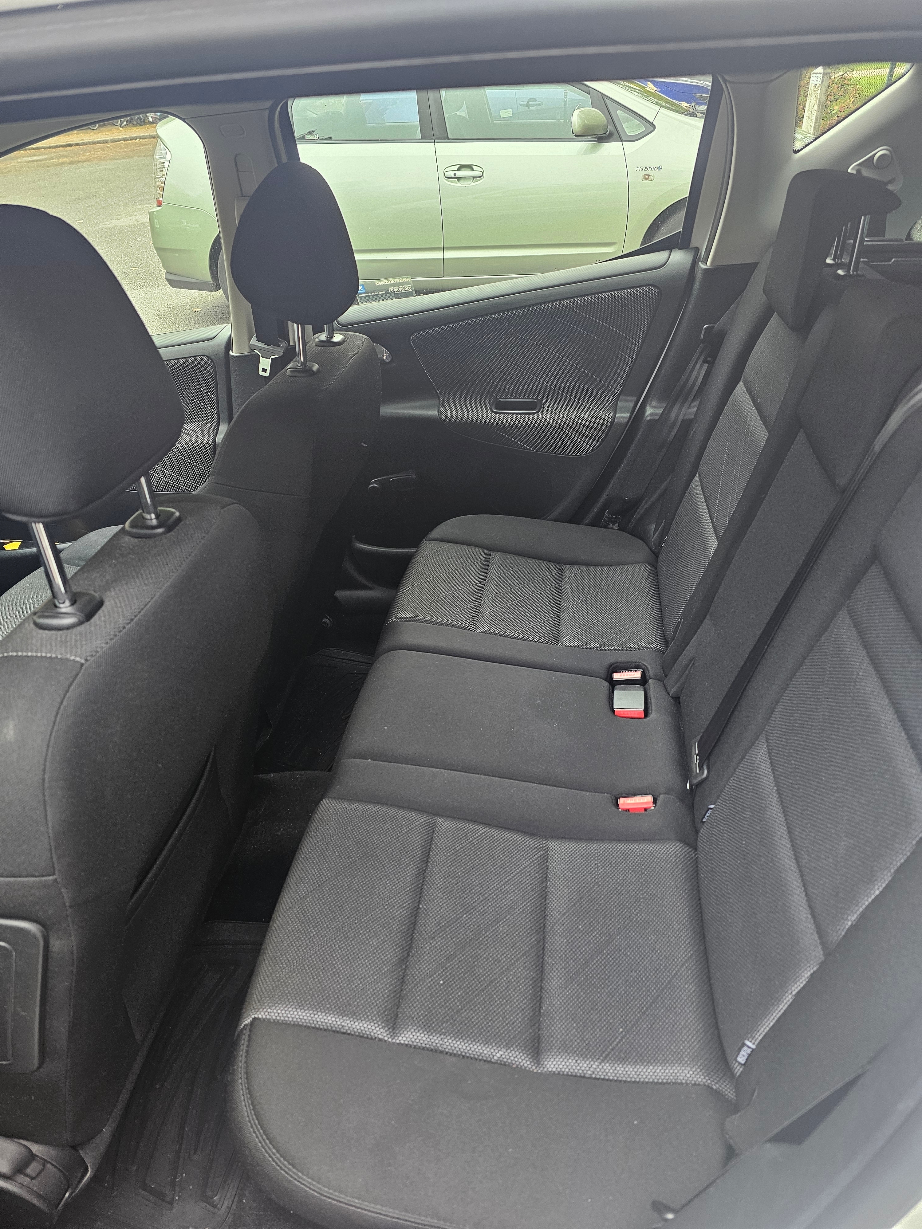 Peugeot 207 SW 1.6 HDi FAP Manuell 2008, bild 8/8