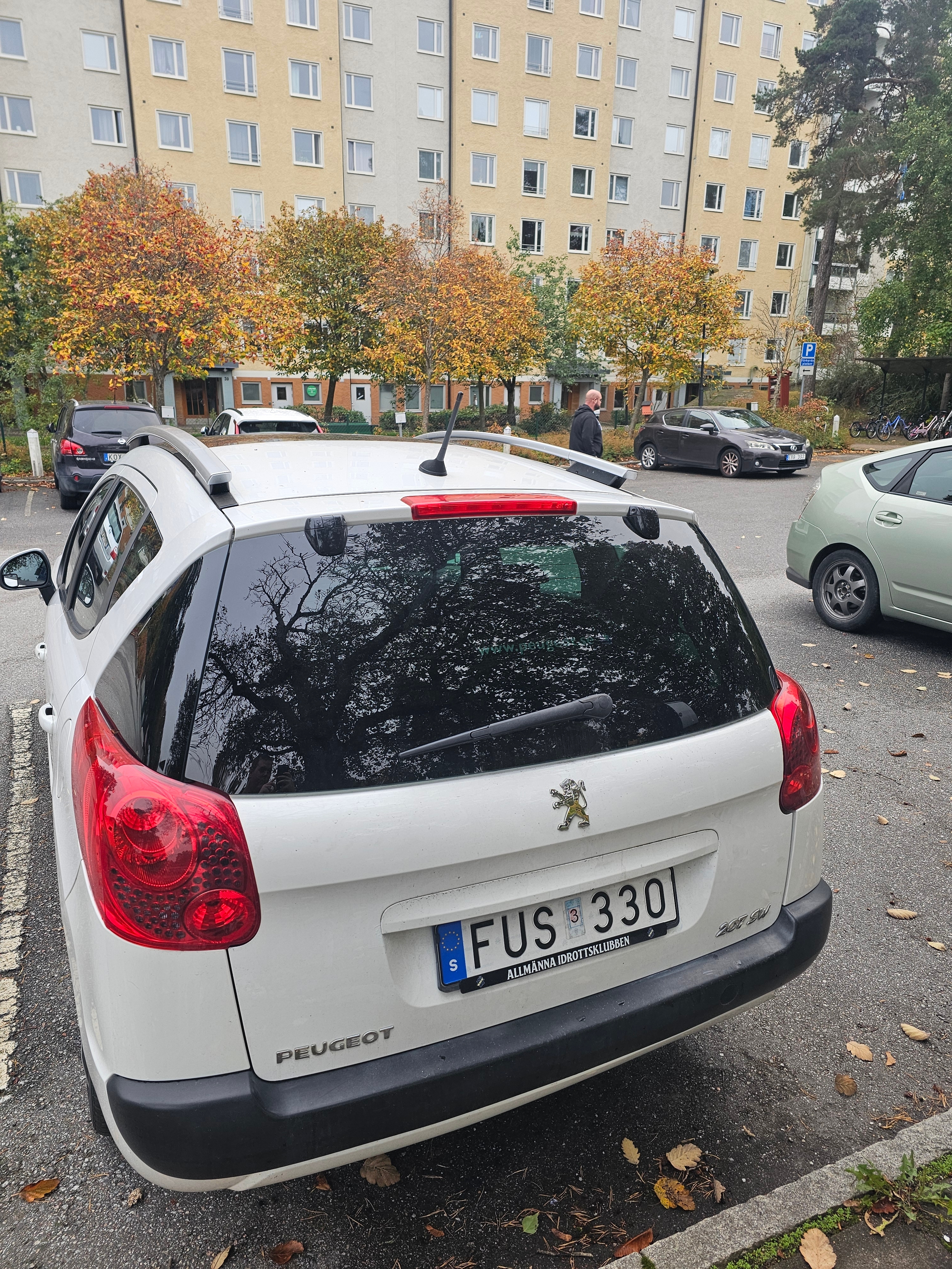 Peugeot 207 SW 1.6 HDi FAP Manuell 2008, bild 4/8