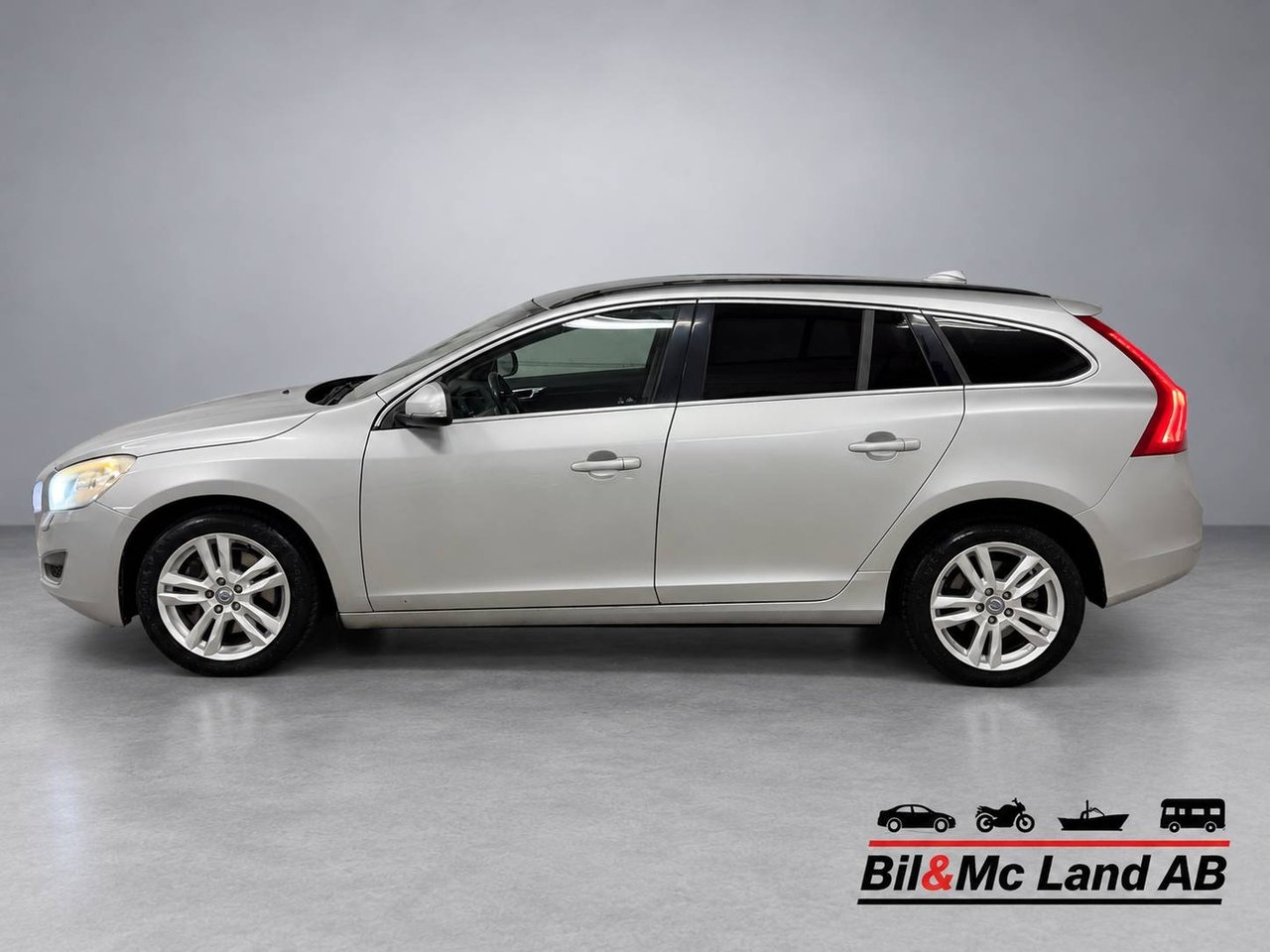 Volvo V60 2013, bild 2/10
