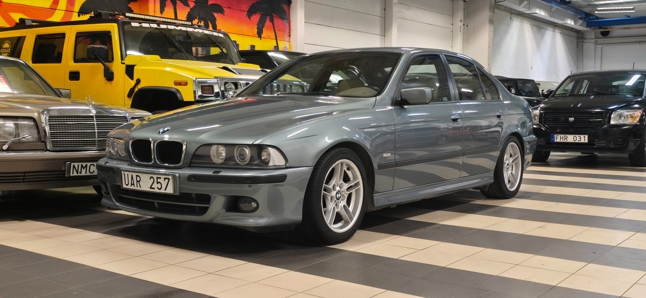 BMW 525