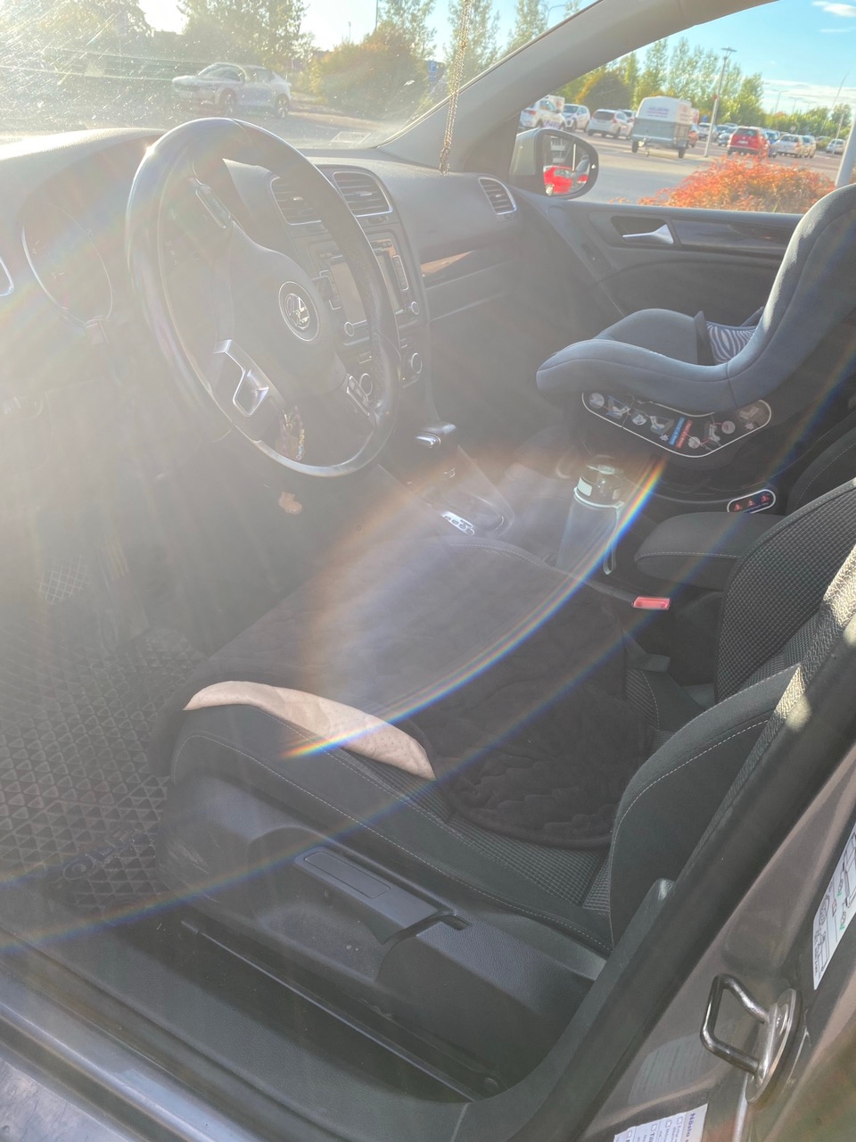 Volkswagen Golf 1.6 TDI 2011, bild 6/9