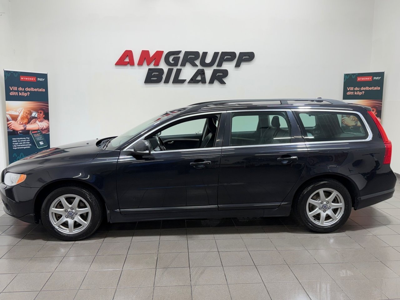 Volvo V70 Momentum 2012, kuva 3/10