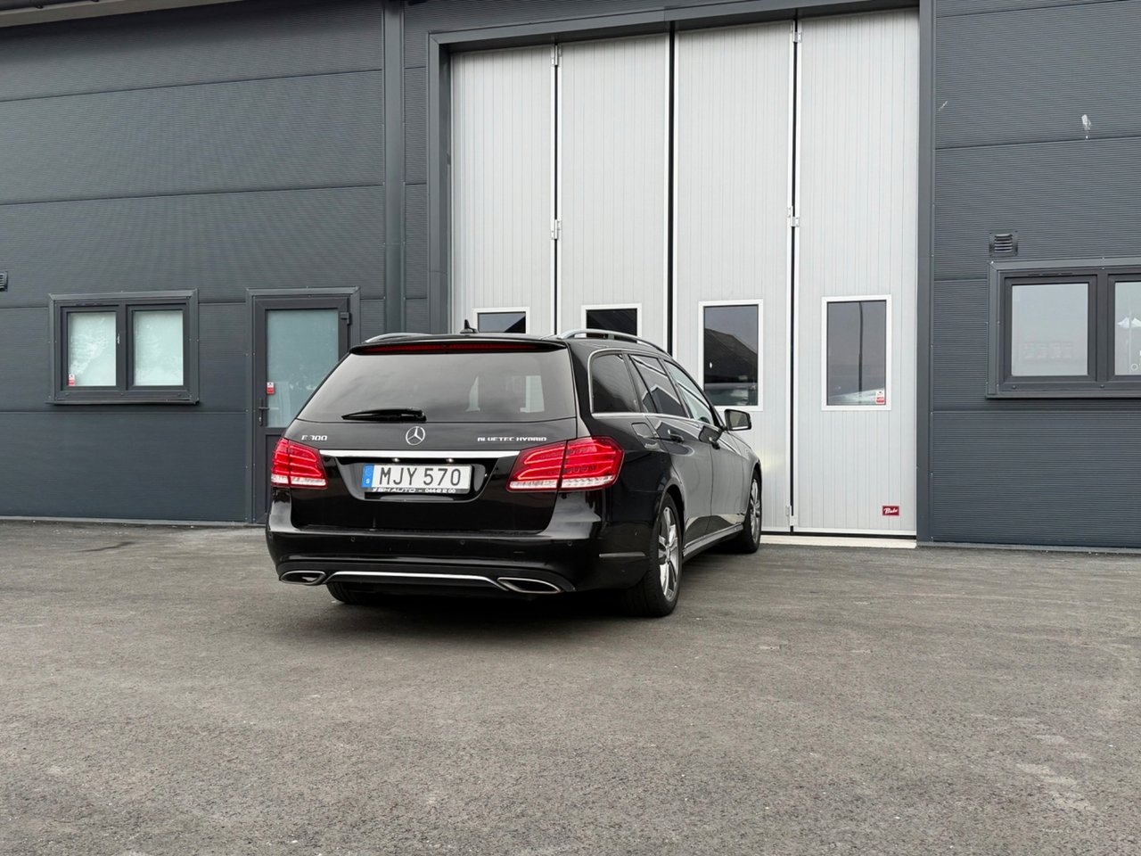 Mercedes-Benz E 2016, bild 4/10