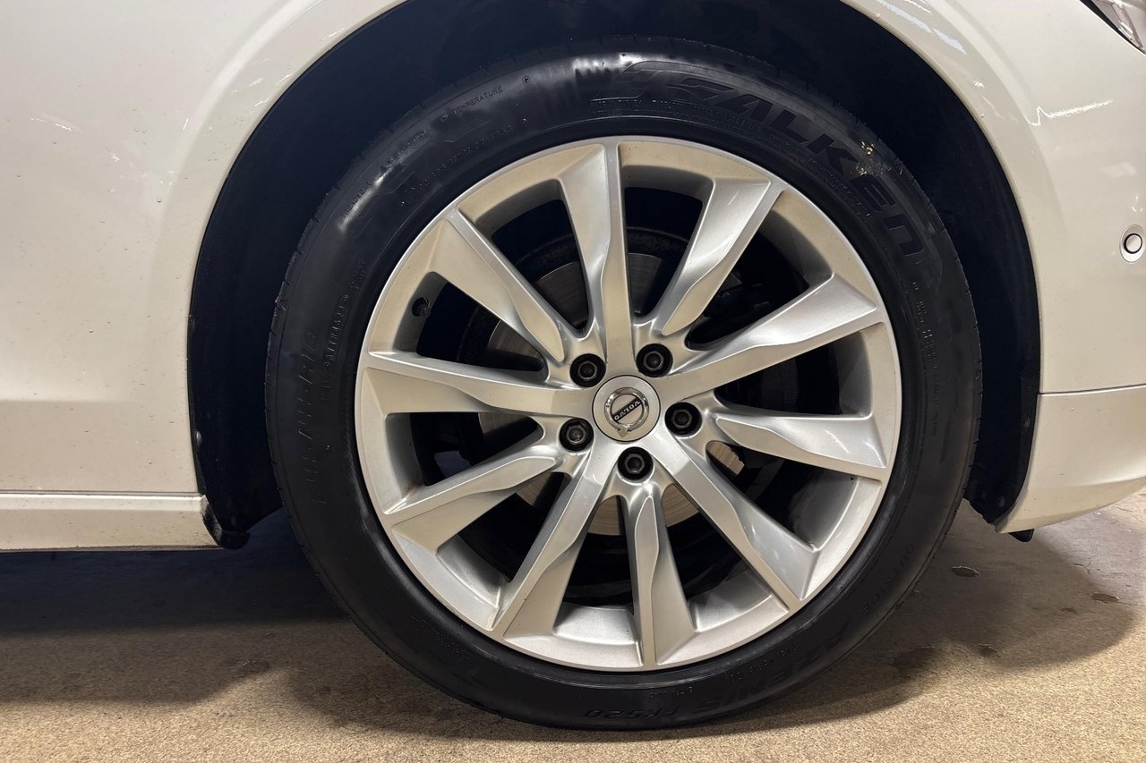 Volvo V90 D3 AWD Momentum Adv / Dragkrok 2019, bild 5/10