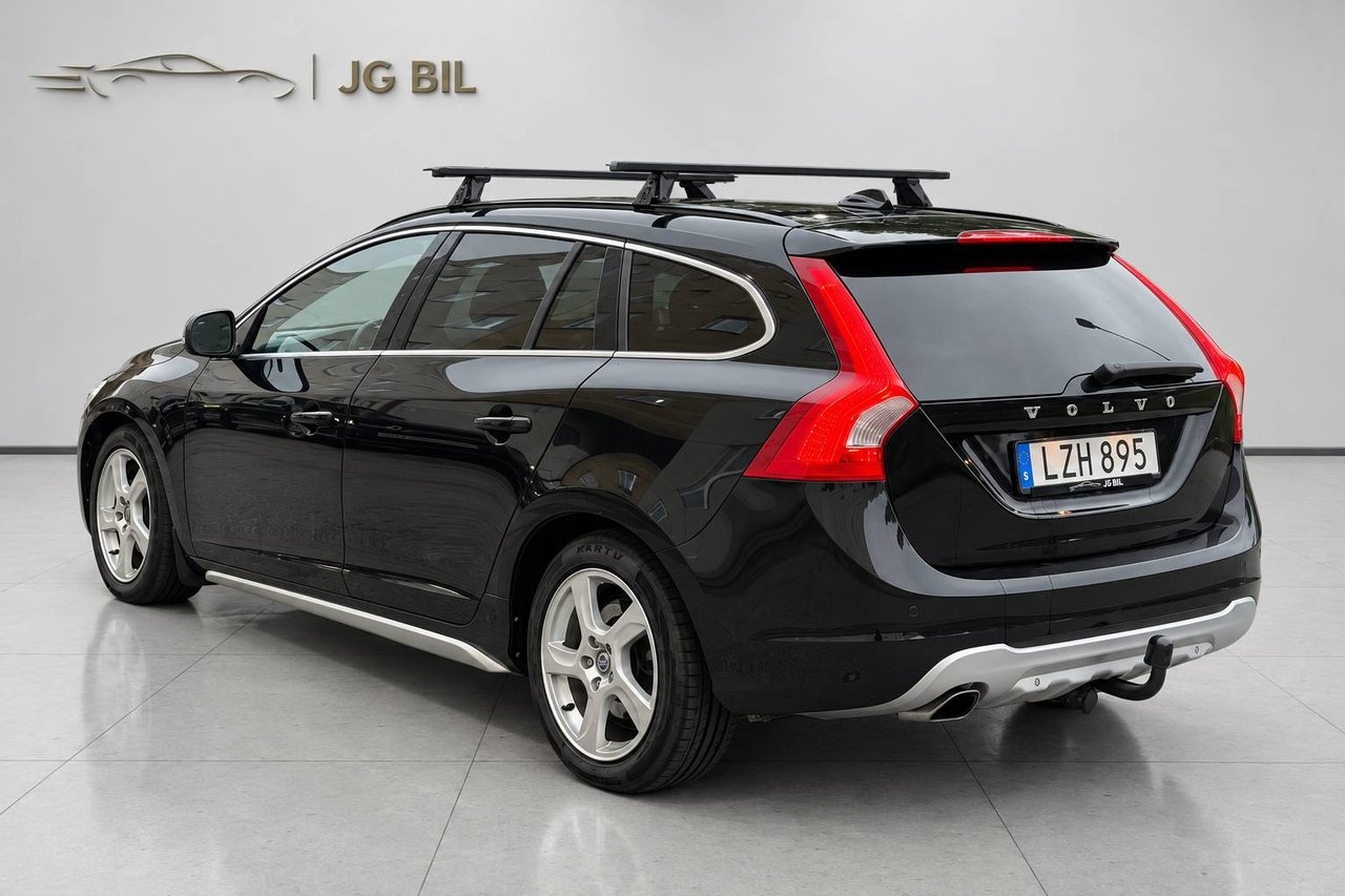 Volvo V60 Momentum 2012, kuva 4/10