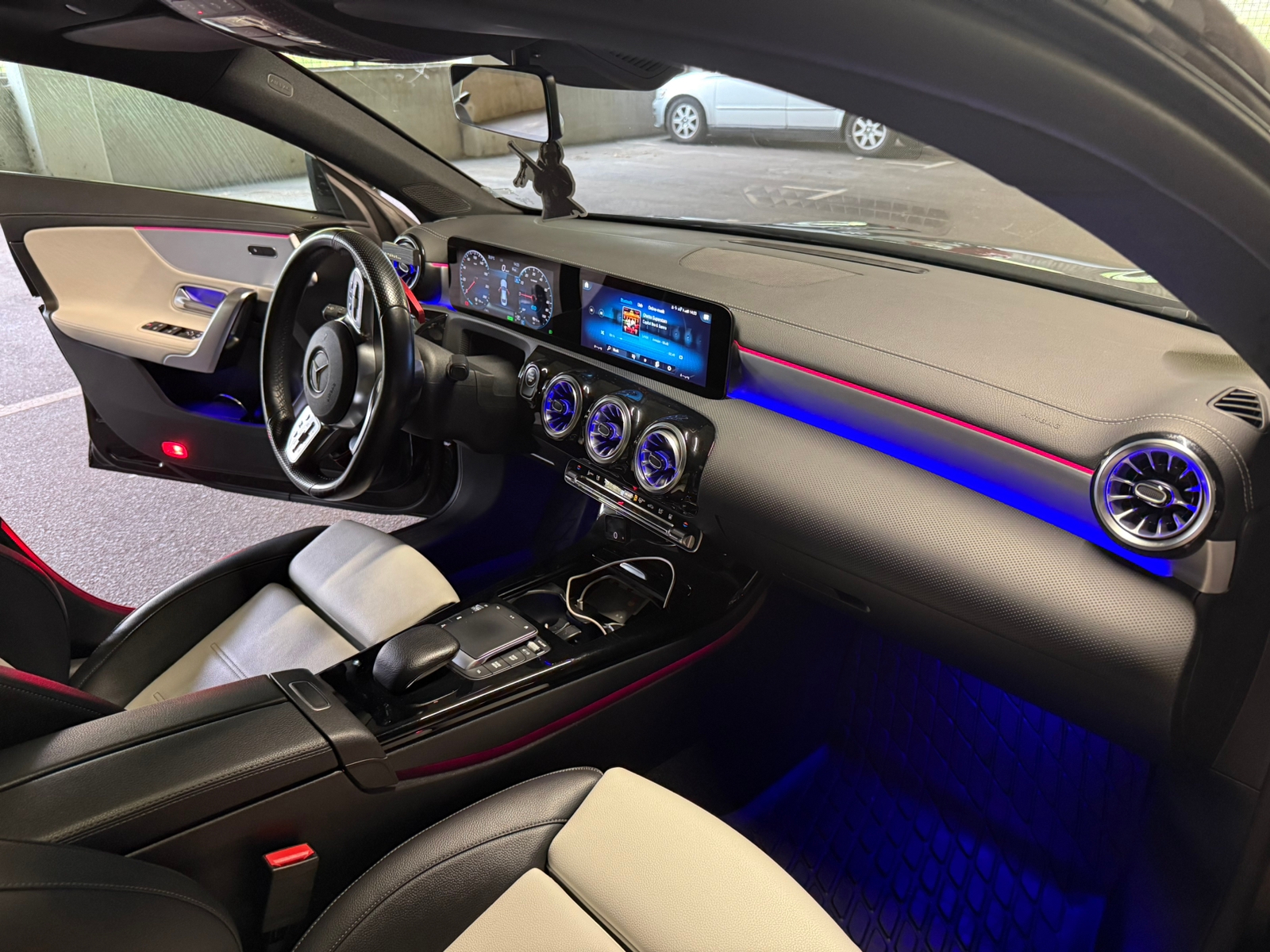 Mercedes-Benz CLA 250 e 8G-DCT 2021, bild 3/10
