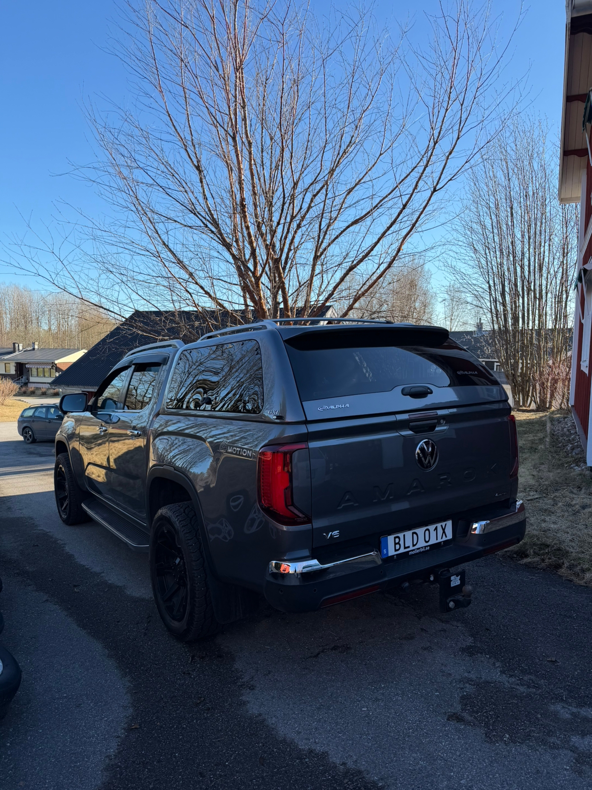 Volkswagen Amarok 3.0 V6 TDI SCR 2023, photo 3/4