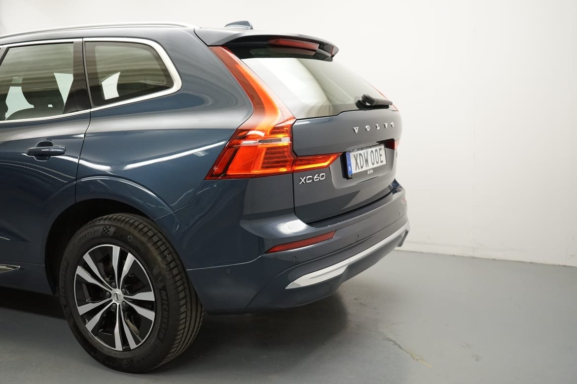 Volvo XC60 T6 Core 2023, bild 3/10