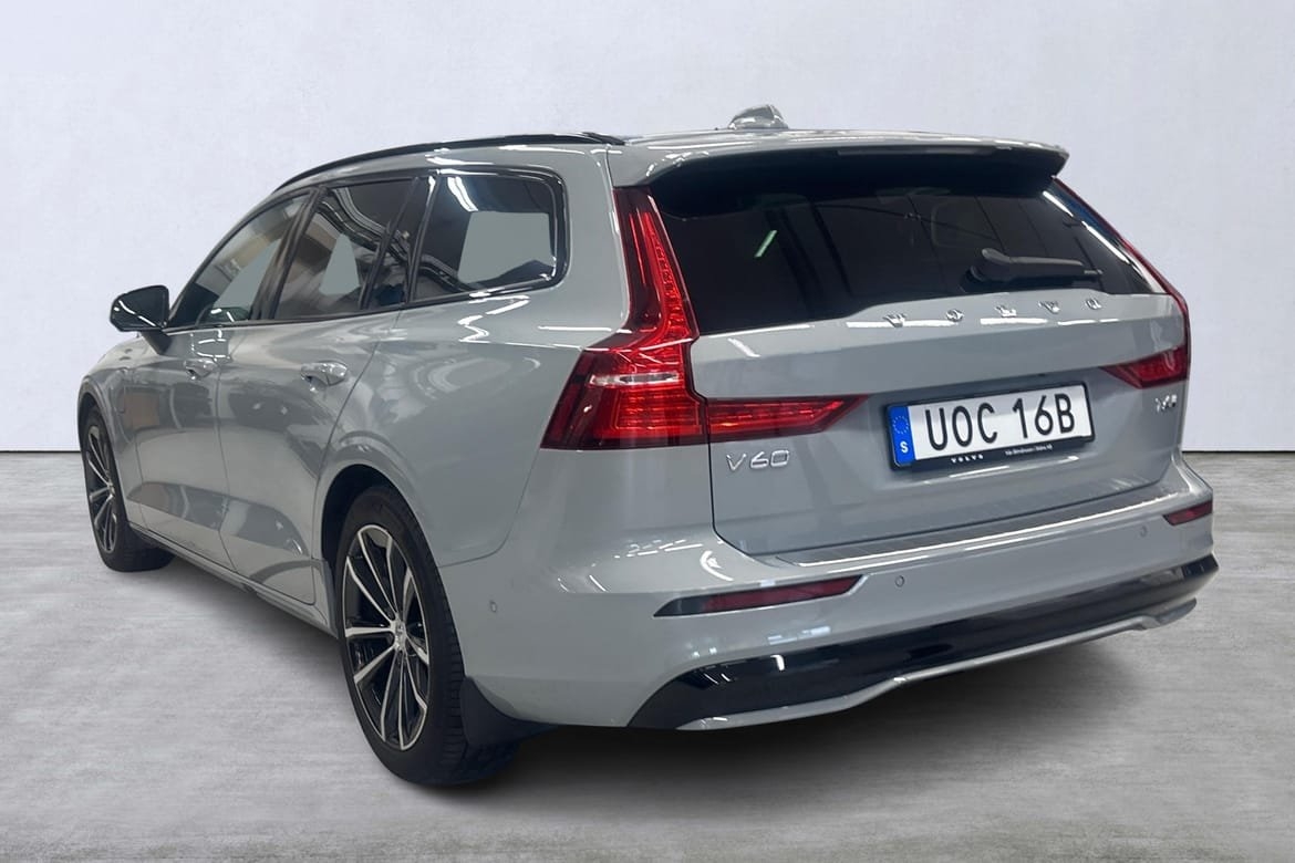 Volvo V60 T6 Plus Dark Nordic 2025, bild 4/10