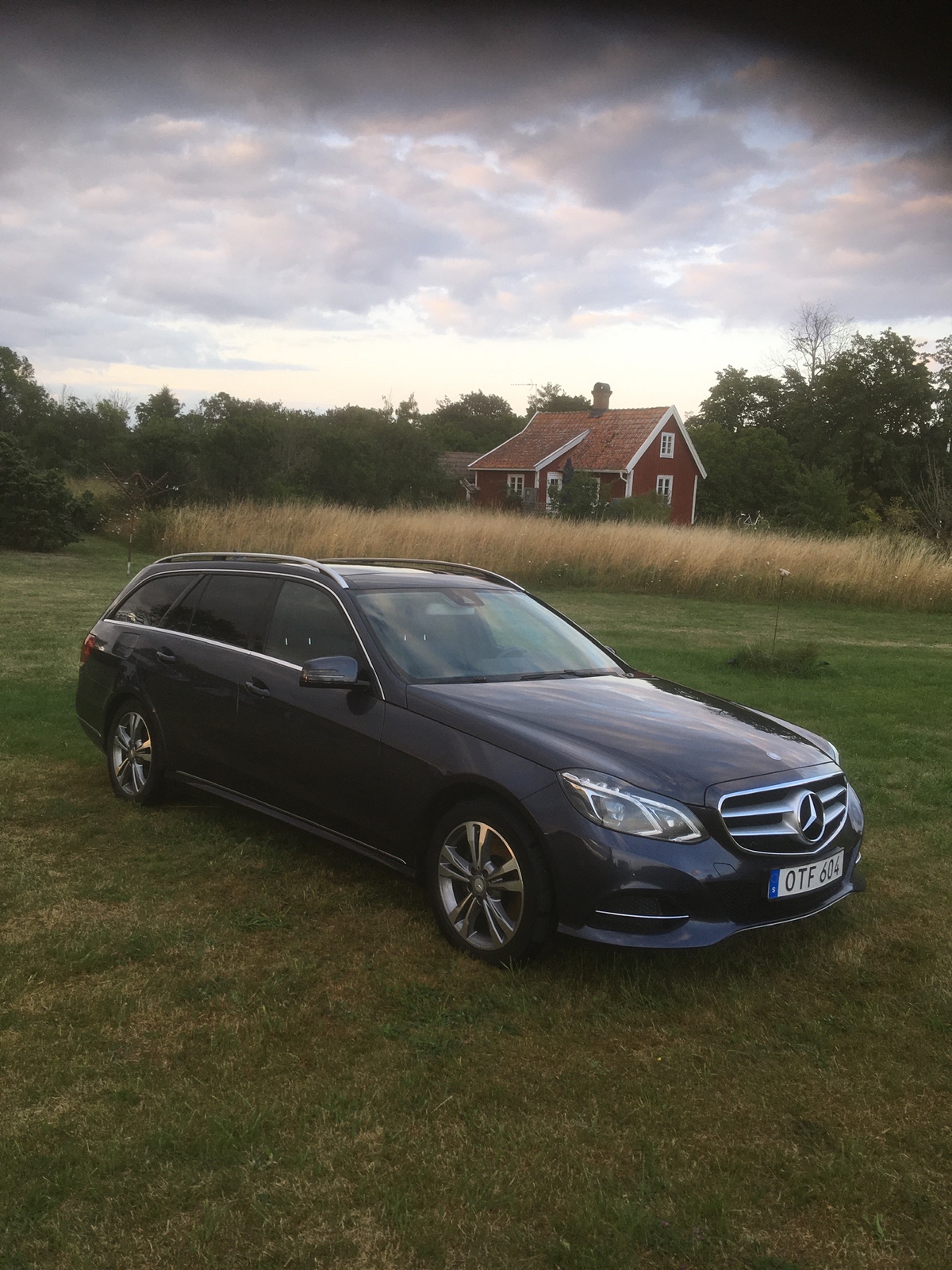 Mercedes-Benz E