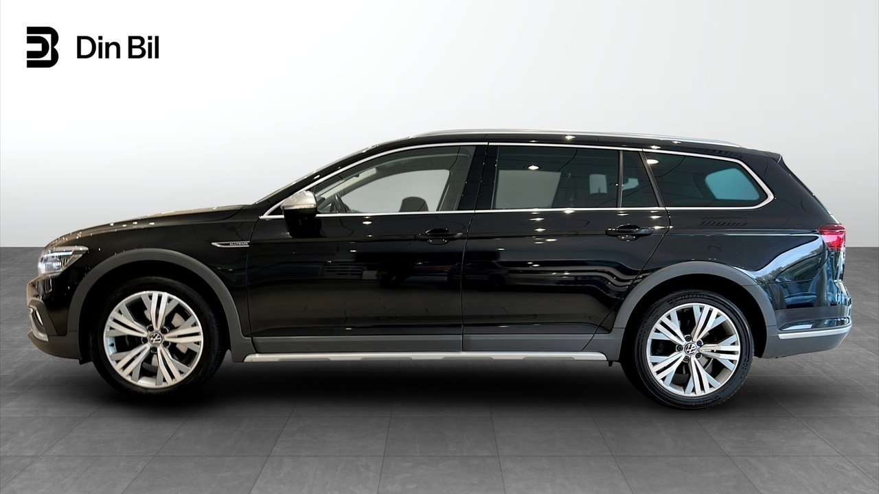 Volkswagen Passat Alltrack 2.0 TDI SCR 2022, kuva 2/10