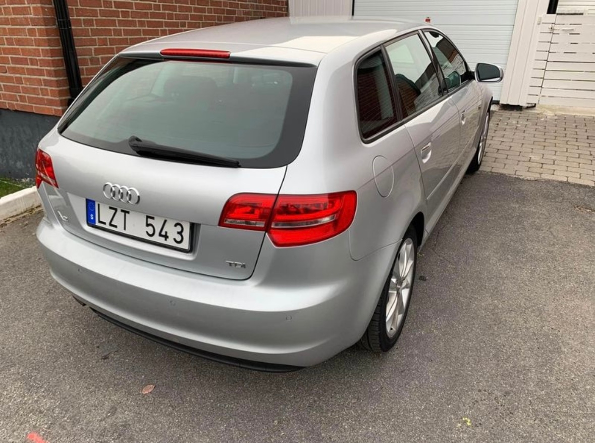 Audi A3 Sportback 2.0 TDI Manuell 2012, bild 3/8