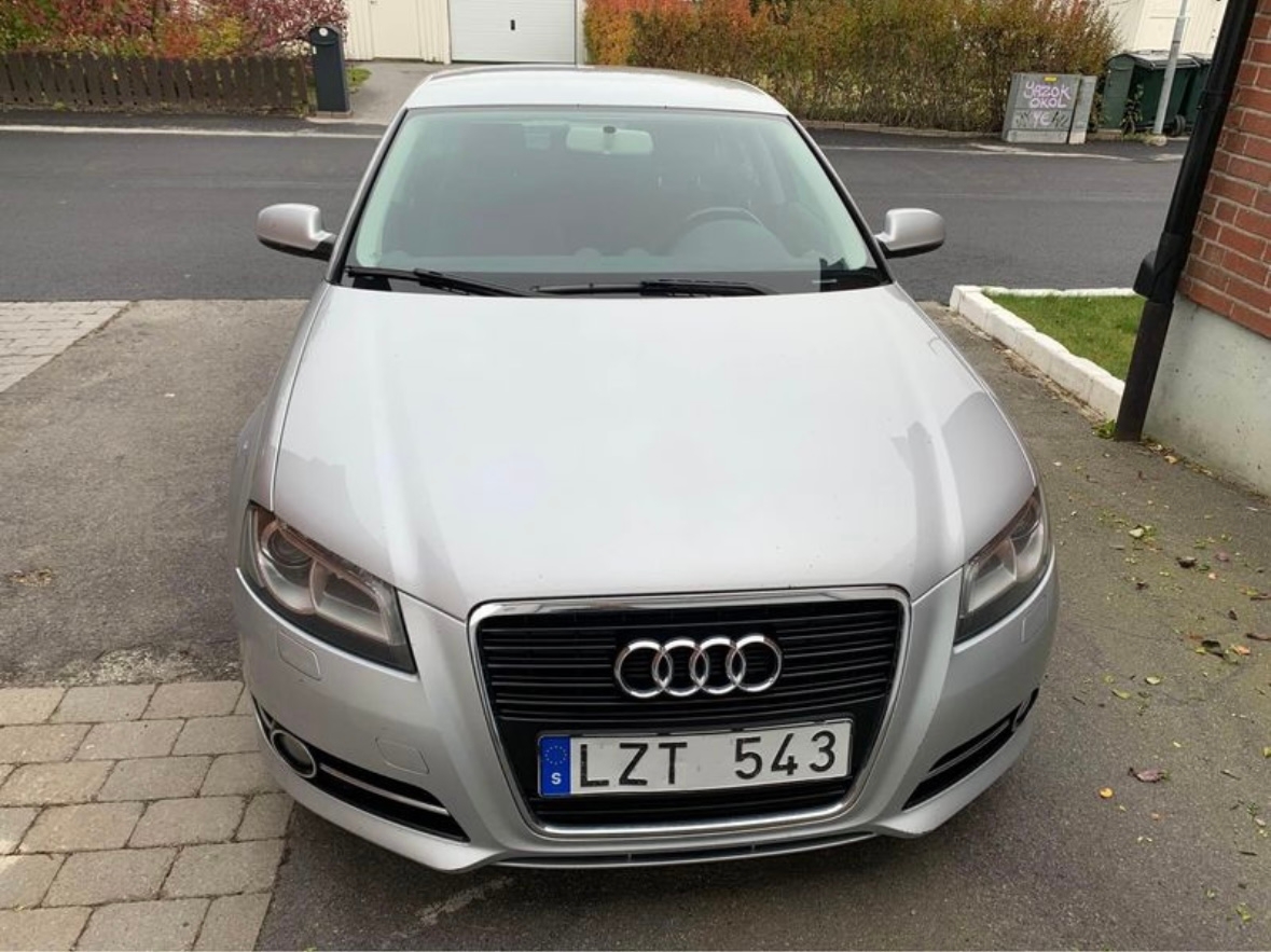 Audi A3 Sportback 2.0 TDI Manuell 2012, bild 2/8