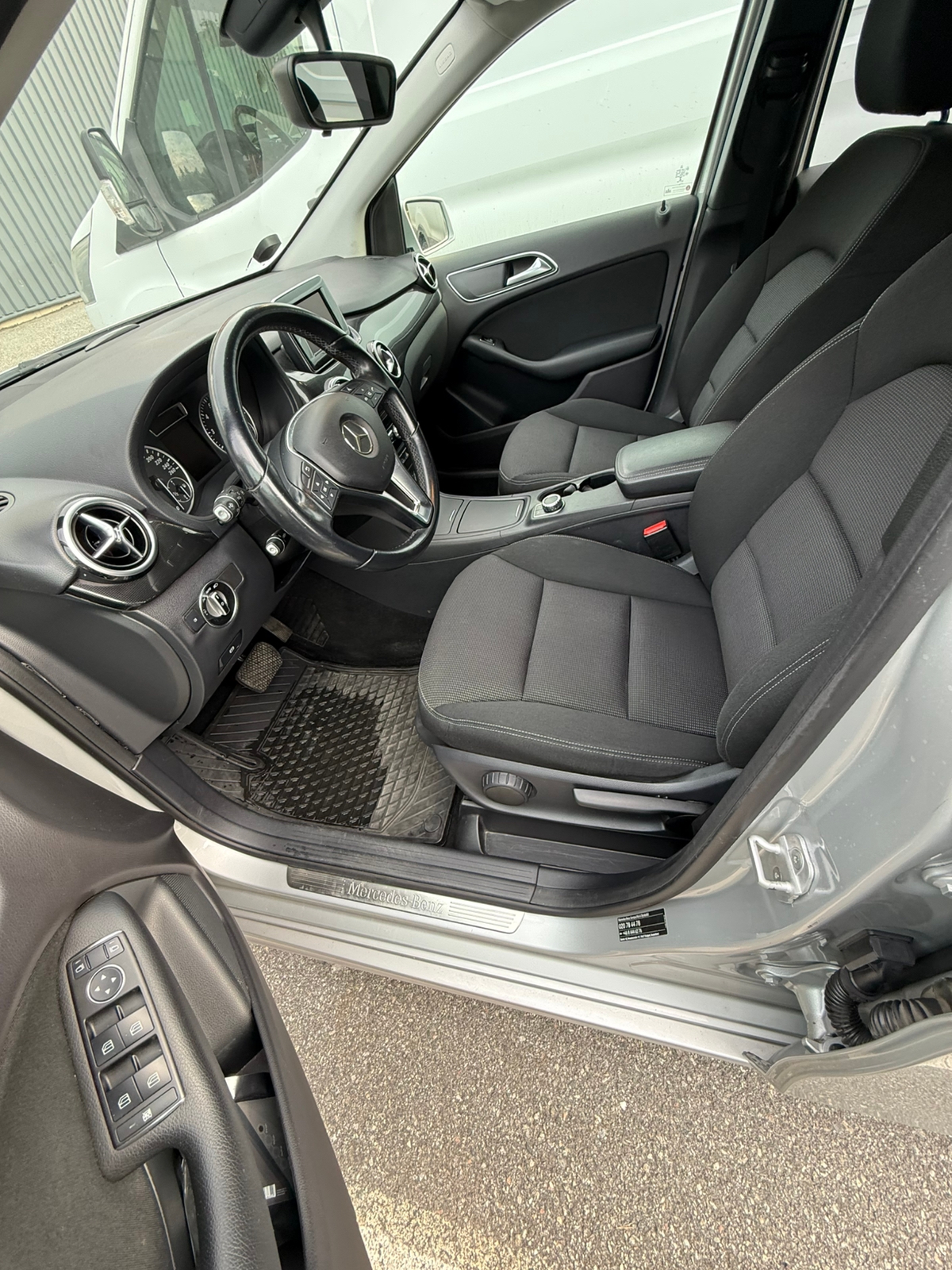 Mercedes-Benz B 2013, bild 4/8