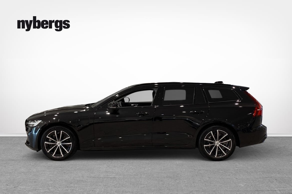 Volvo V60 Plus Dark Nordic 2026, photo 2/10
