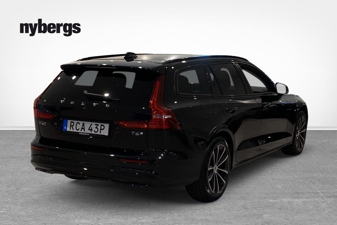 Volvo V60 Plus Dark Nordic 2026, photo 4/10