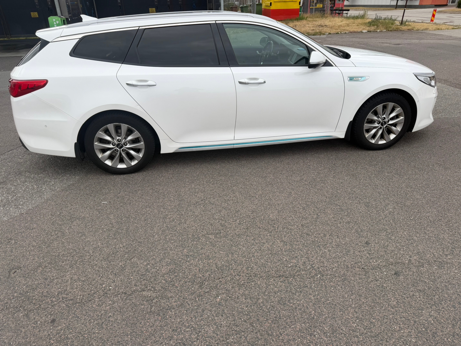 Kia Optima 2.0 GDI Plugin-Hybrid 2018, bild 2/8