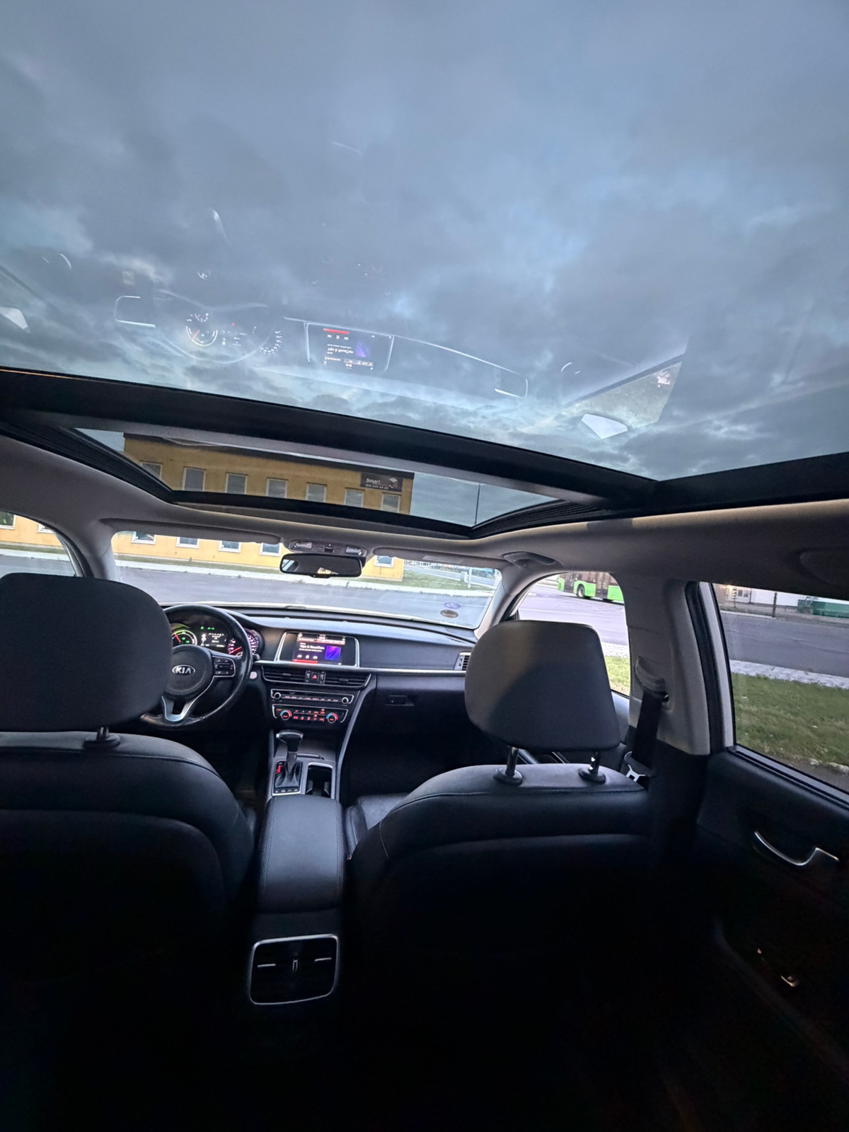 Kia Optima 2.0 GDI Plugin-Hybrid 2018, bild 4/8
