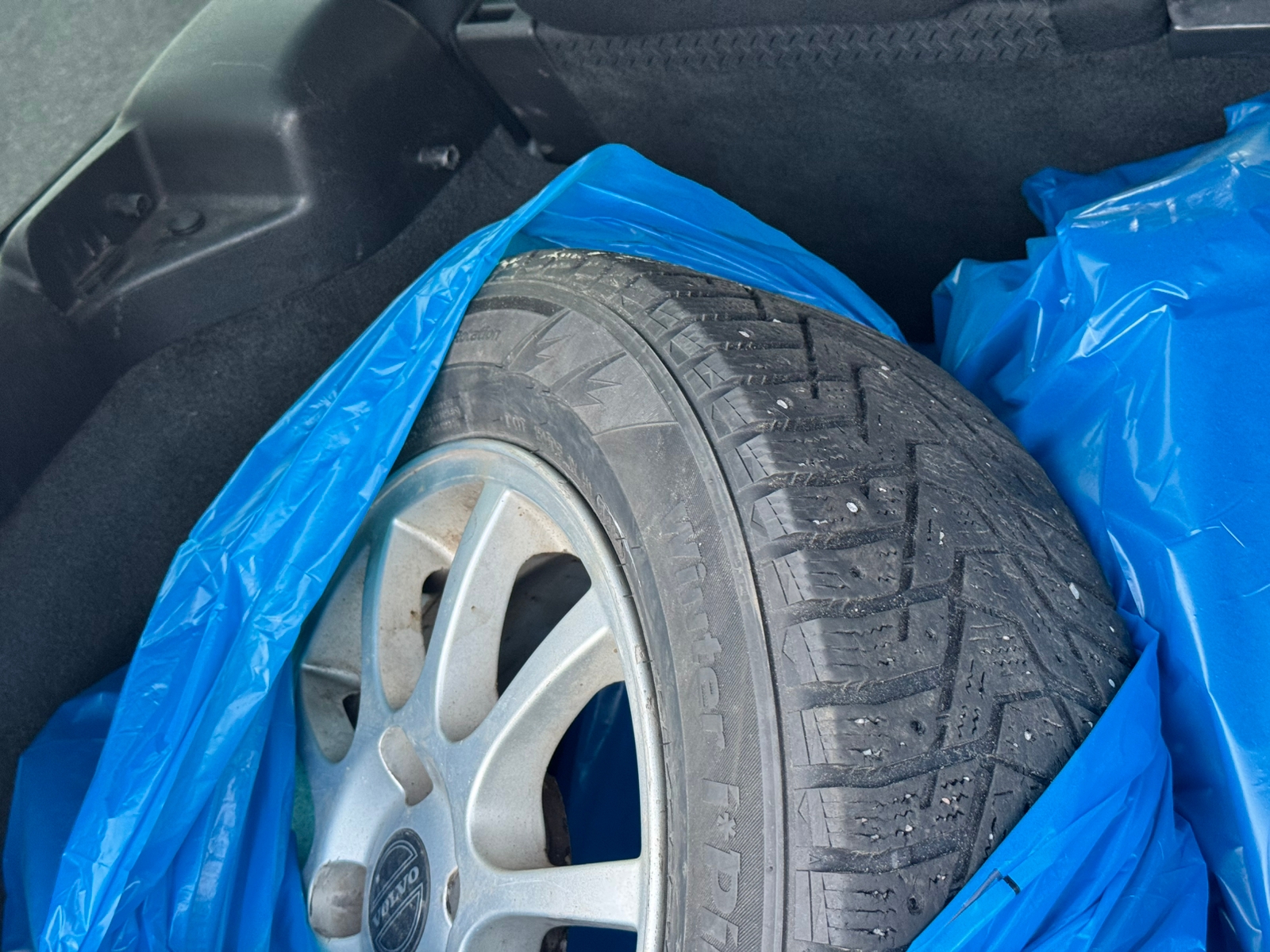 Volvo V40 2004, photo 7/7