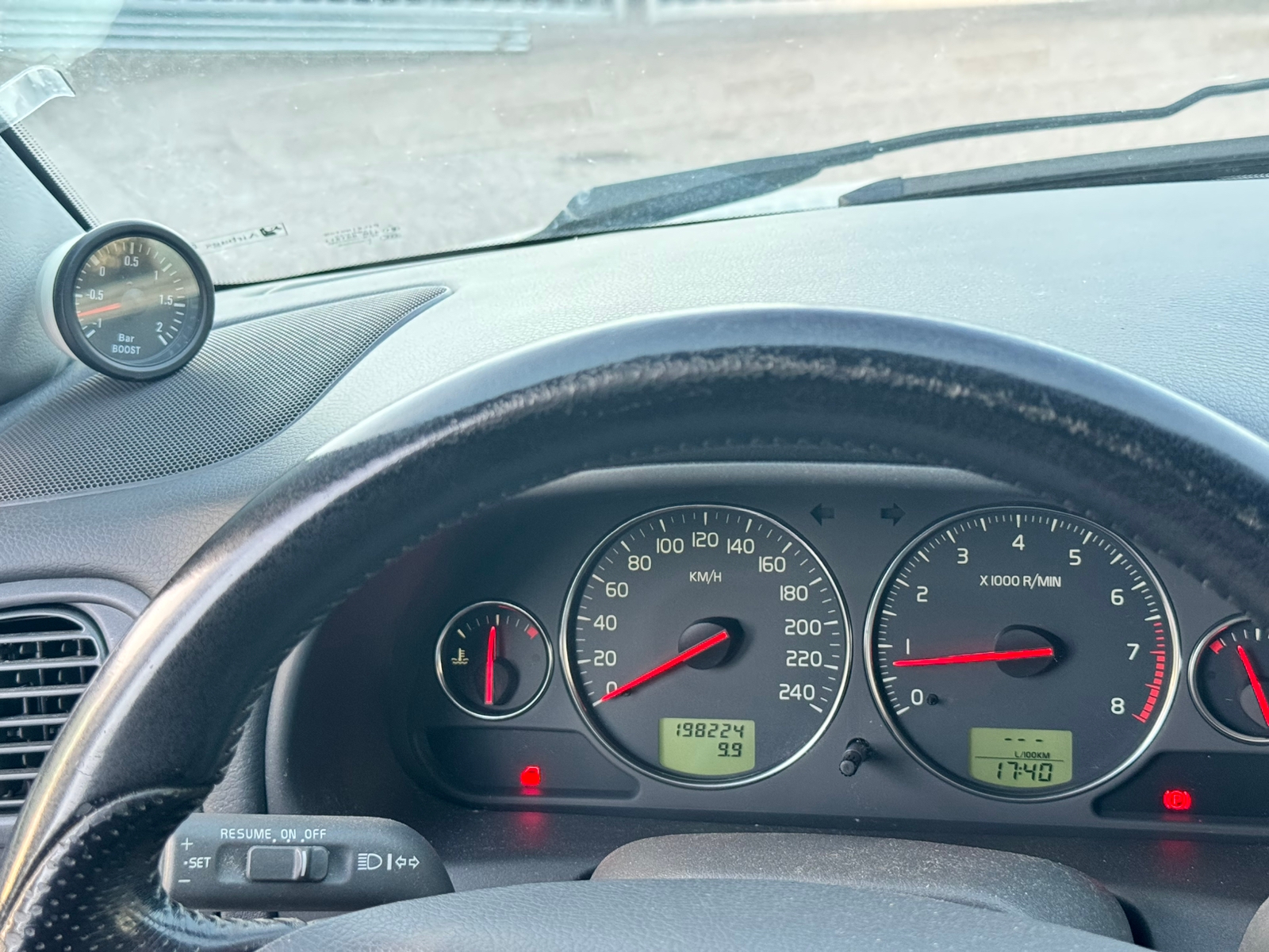 Volvo V40 2004, photo 6/7