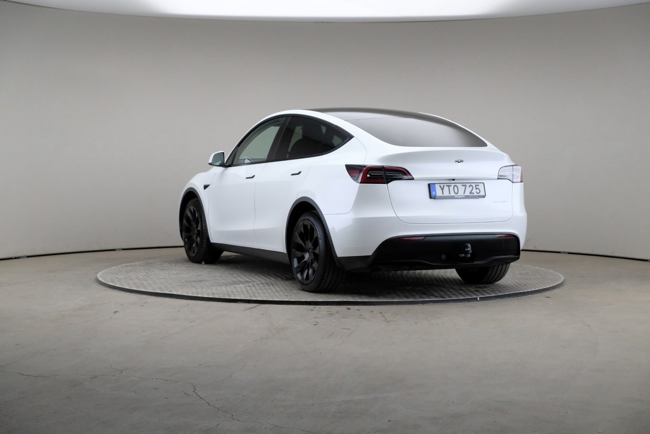 Tesla Model Y 2023, bild 2/10