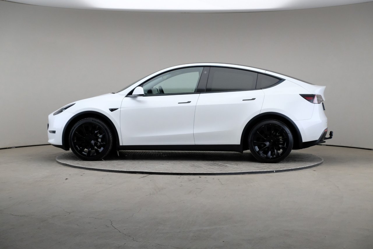 Tesla Model Y 2023, bild 4/10