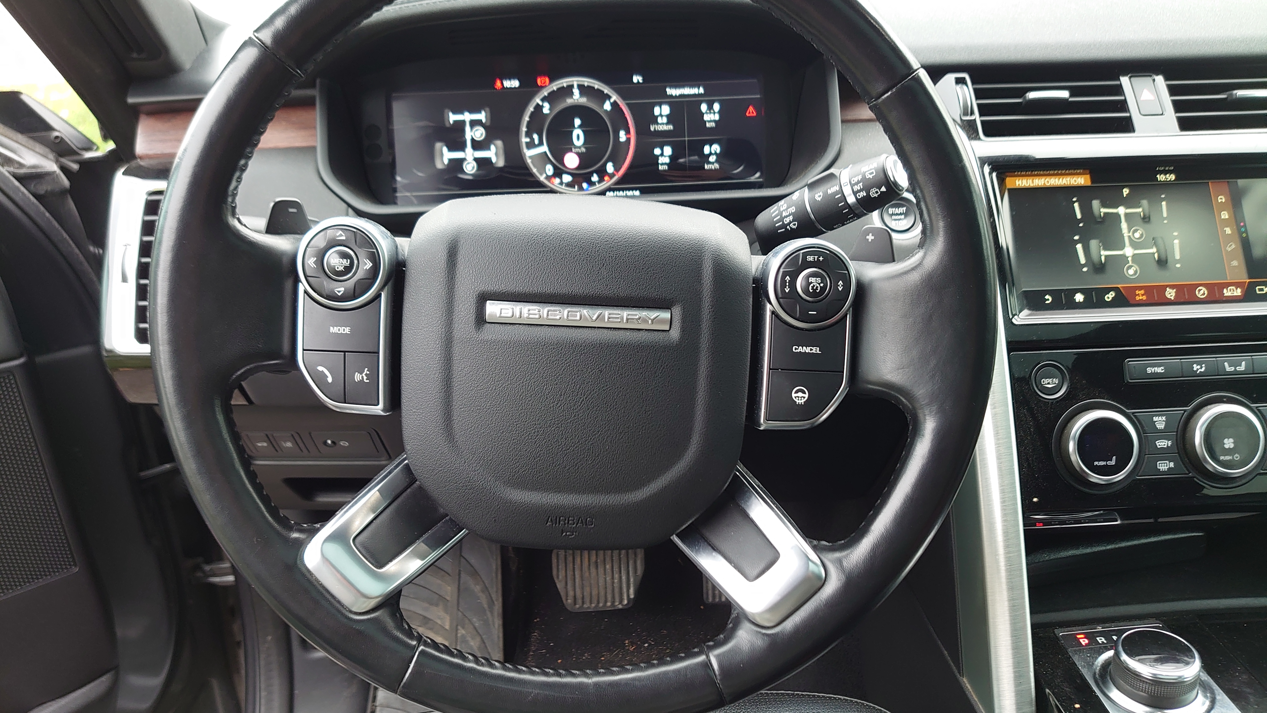 Land Rover Discovery Td6 2018, bild 6/10
