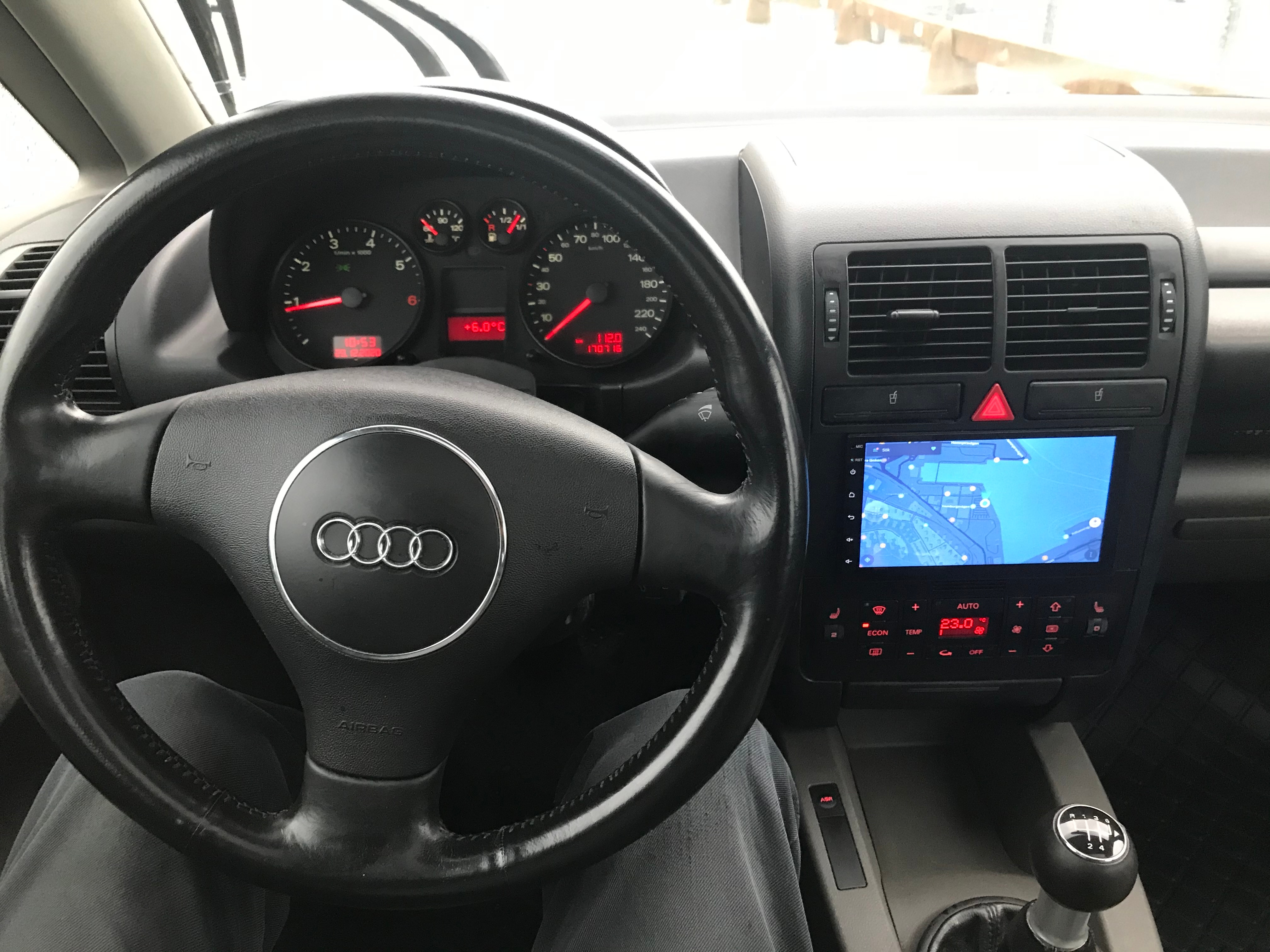 Audi A2 1.4 Manuell 2001, bild 3/5