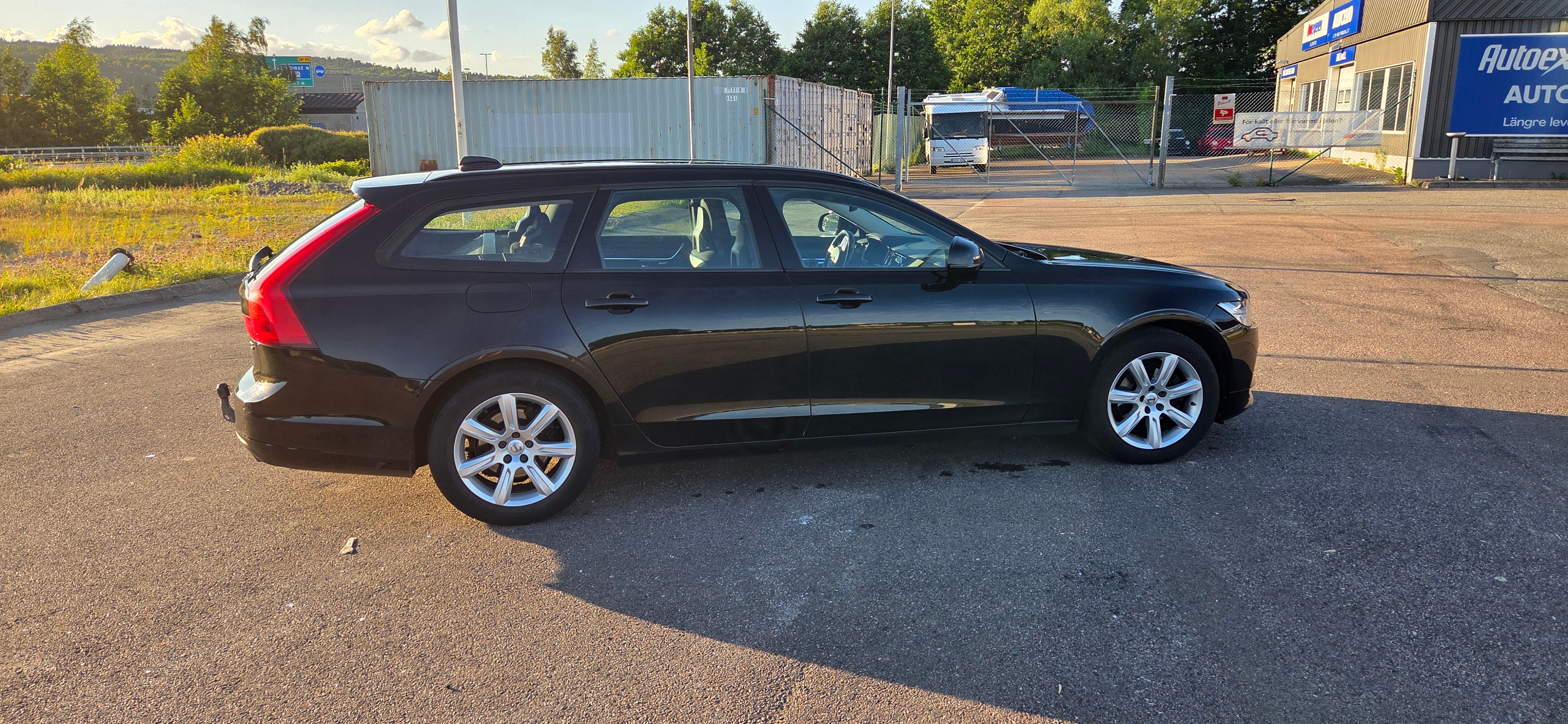 Volvo V90 D3 2018, bild 4/6