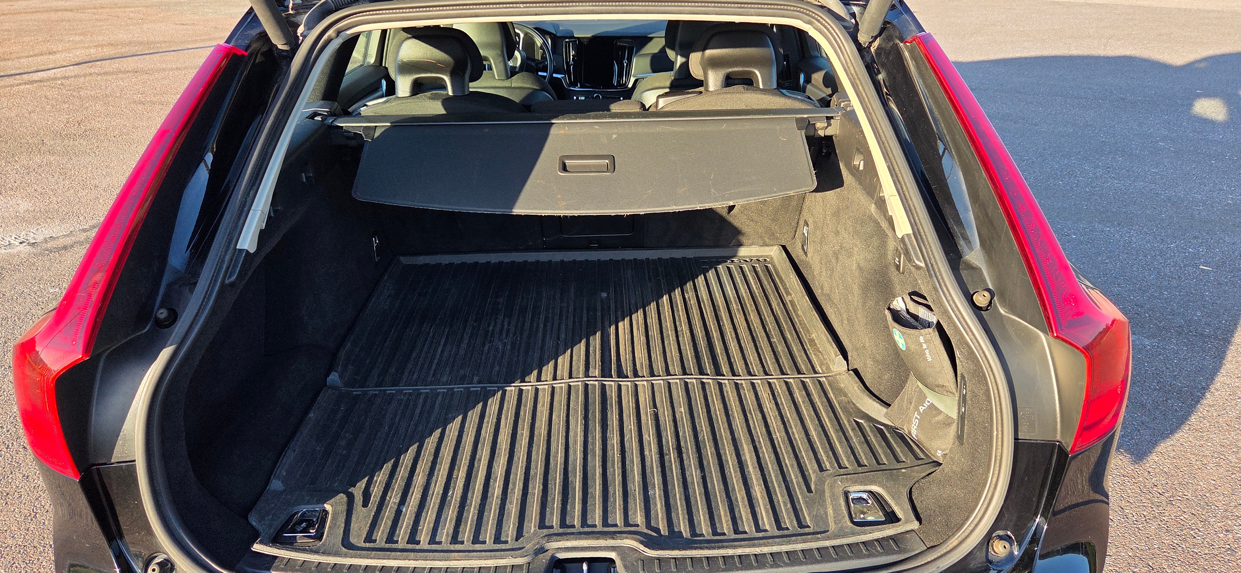 Volvo V90 D3 2018, bild 3/6