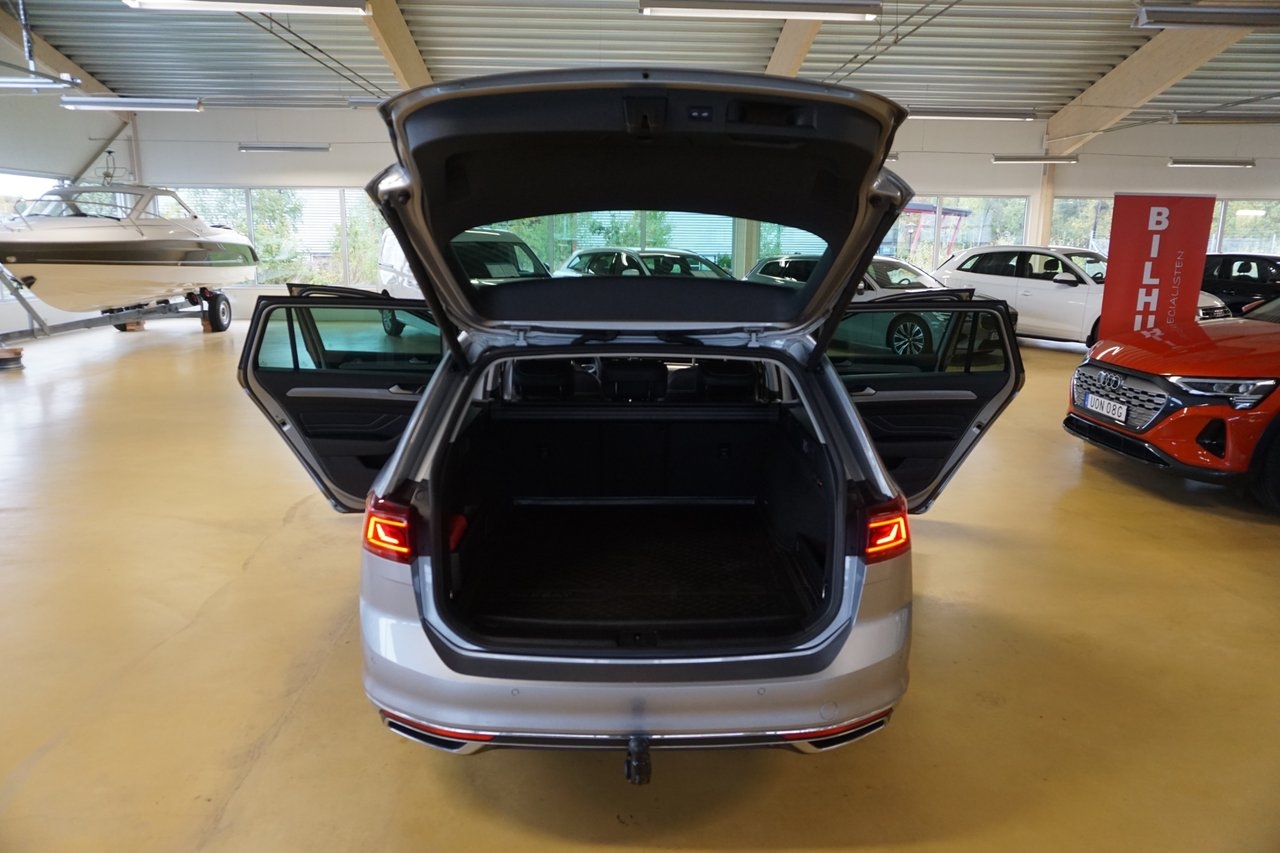 Volkswagen Passat 2023, bild 6/10