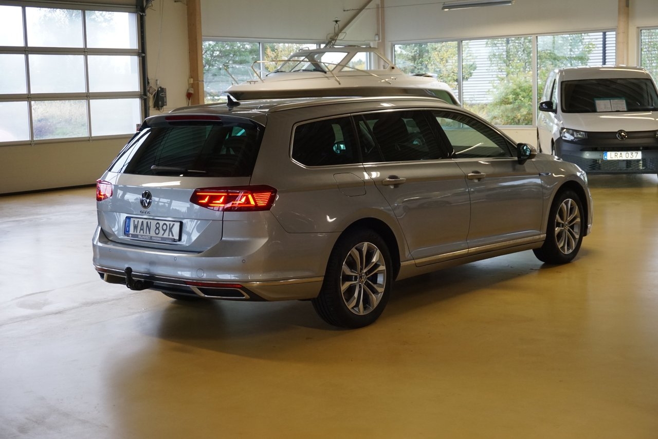 Volkswagen Passat 2023, bild 2/10