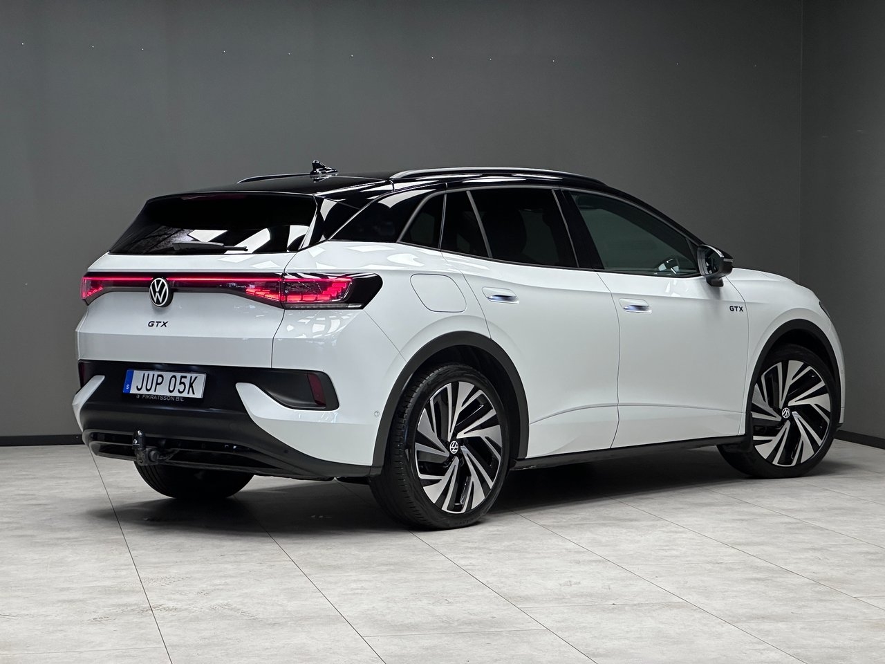 Volkswagen ID.4 GTX 77 kWh 4Motion 2024, bild 2/10