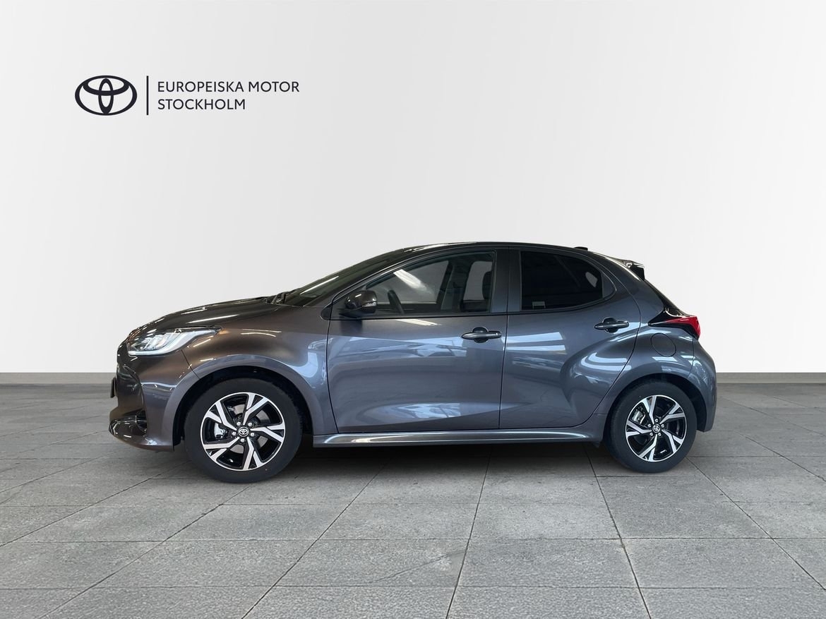 Toyota Yaris 1.5 Hybrid 116 Active Plus 2026, photo 3/10