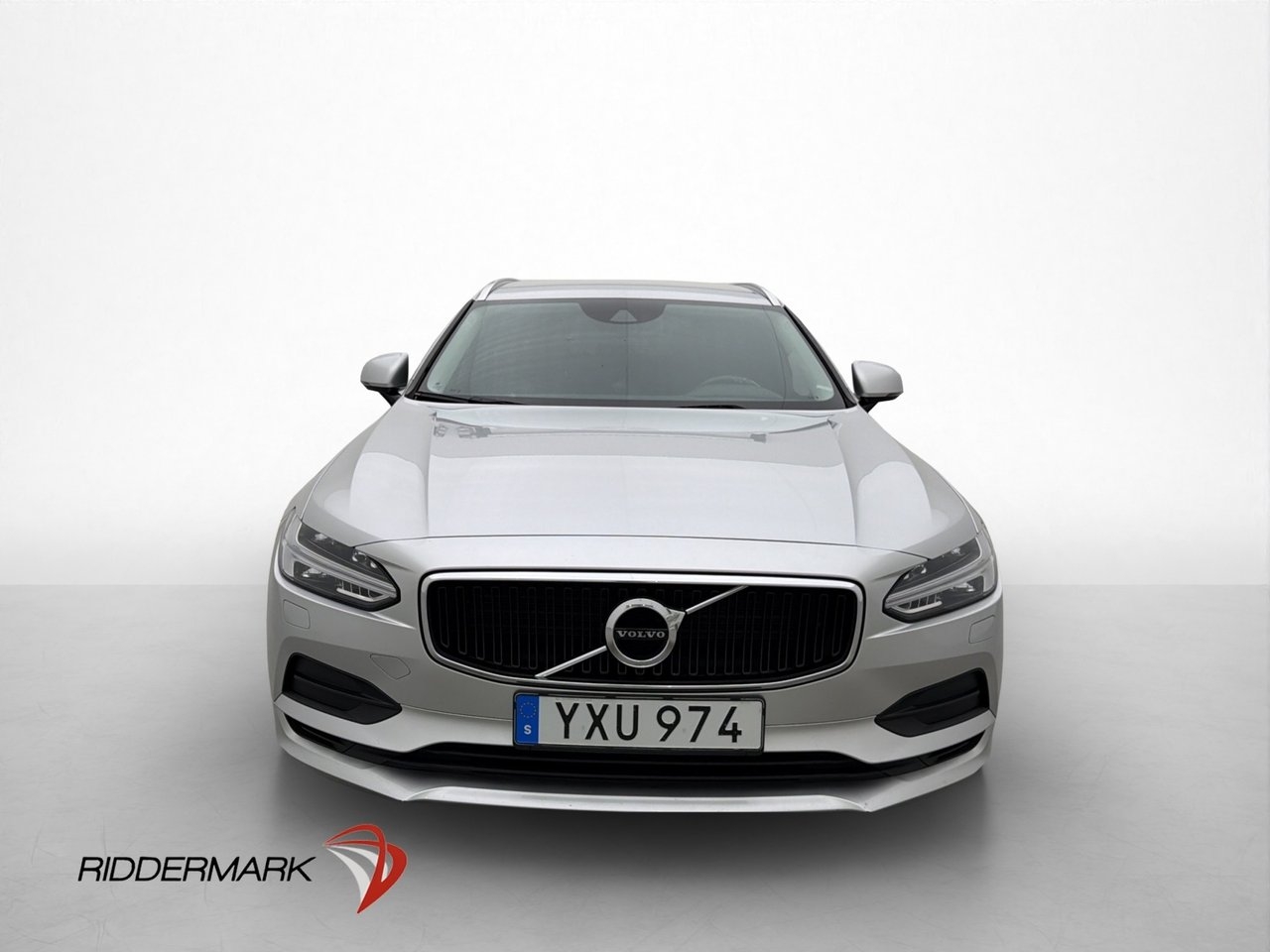 Volvo V90 D4 Momentum 2019, bild 2/10