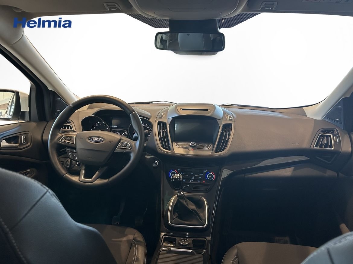 Ford Kuga 1.5 EcoBoost Titanium 2019, bild 5/10