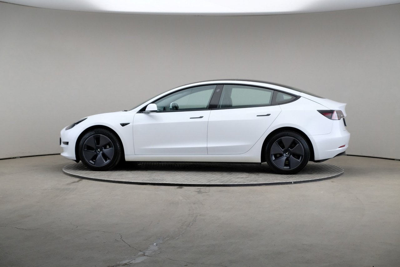 Tesla Model 3 Standard Range 283hk 2023, bild 4/10