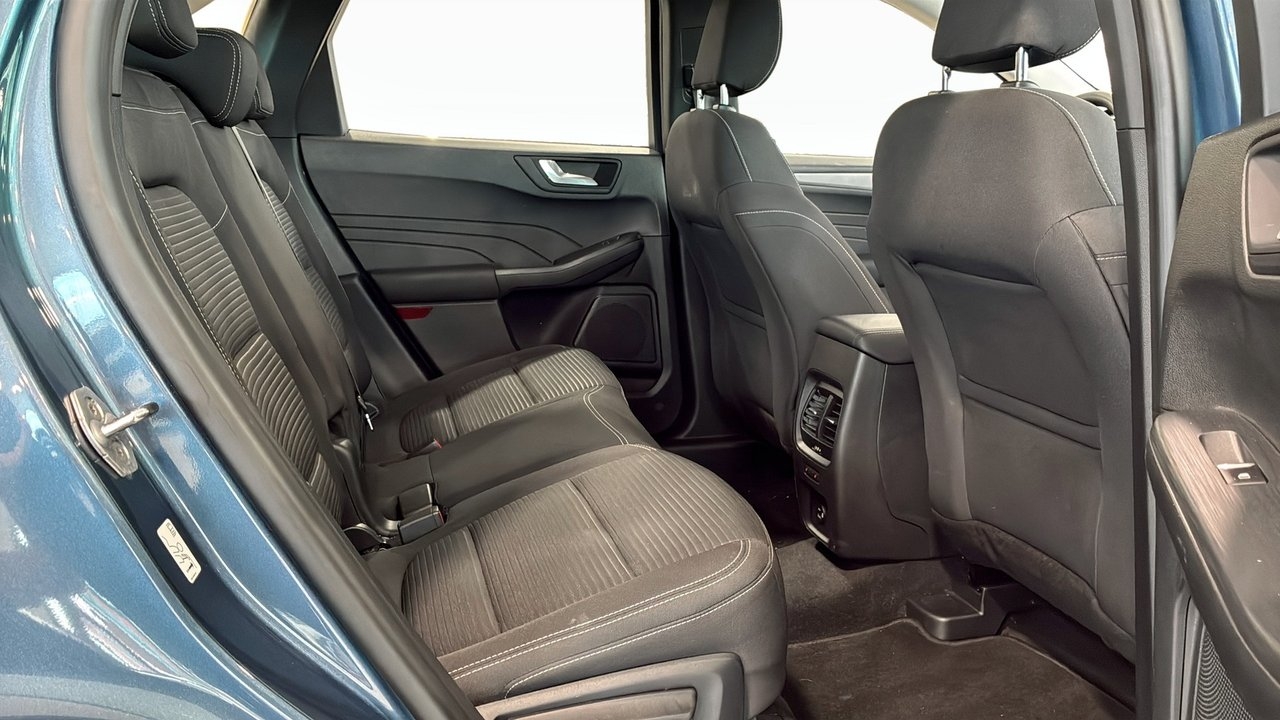 Ford Kuga 2.5 Plugin-Hybrid Titanium 2022, bild 5/10