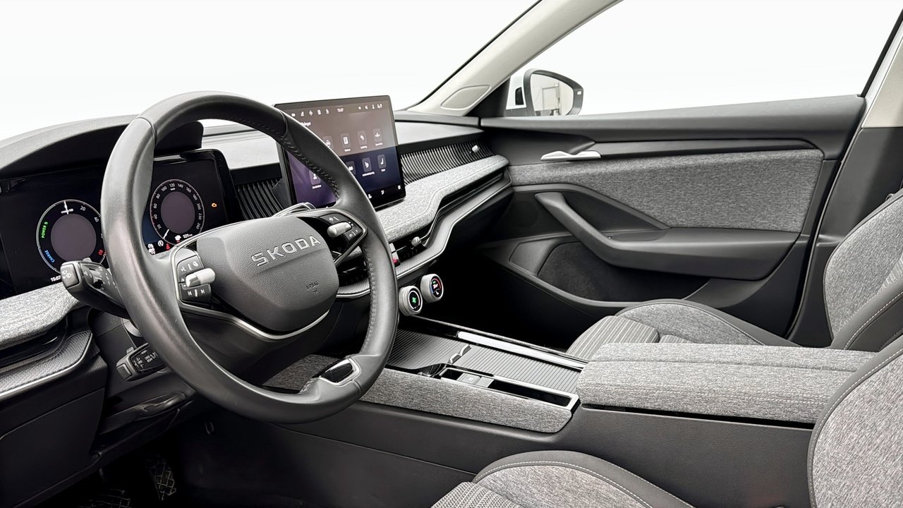 Skoda Superb iV 1.5 TSI PHEV Selection 2025, kuva 7/10