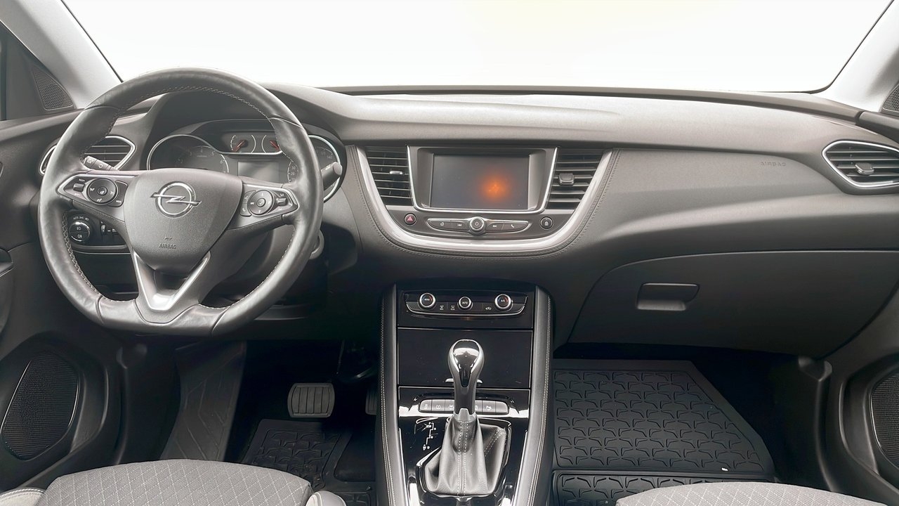 Opel Grandland X 1.2 Turbo Design Line 2021, bild 4/10