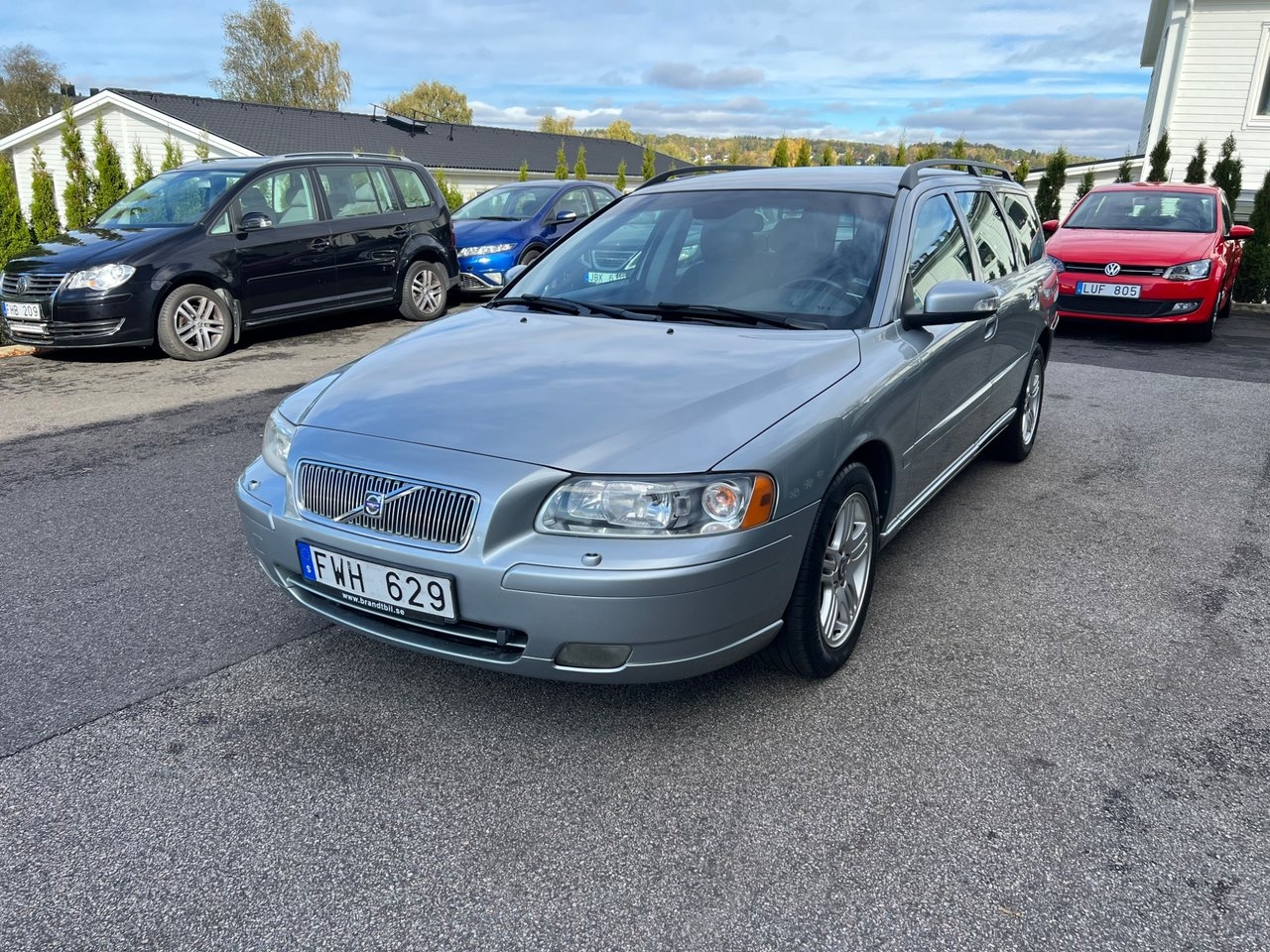 Volvo V70 2.4 Momentum Classic 2008, kuva 4/10