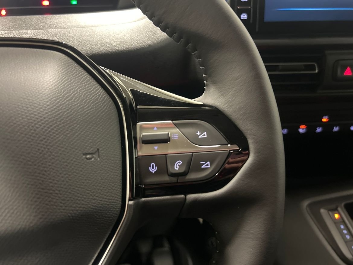 Peugeot Partner 1.5 Diesel 130 Nordic 2026, photo 10/10