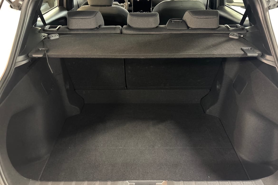 Lexus LBX 2026, bild 6/10