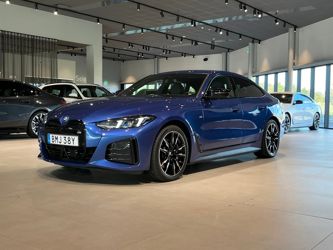 BMW i4 M60