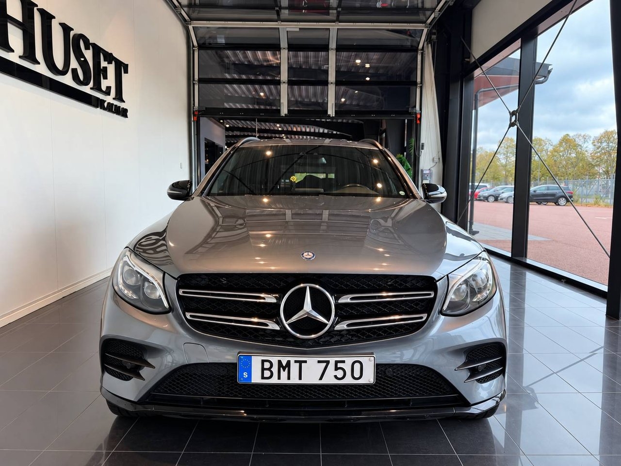 Mercedes-Benz GLC 2017, bild 2/9