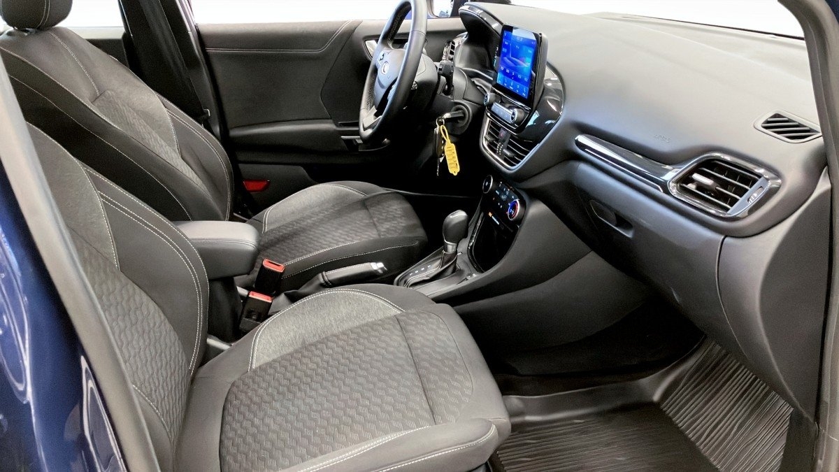 Ford Puma 1.0 EcoBoost Hybrid Titanium 2024, bild 3/10