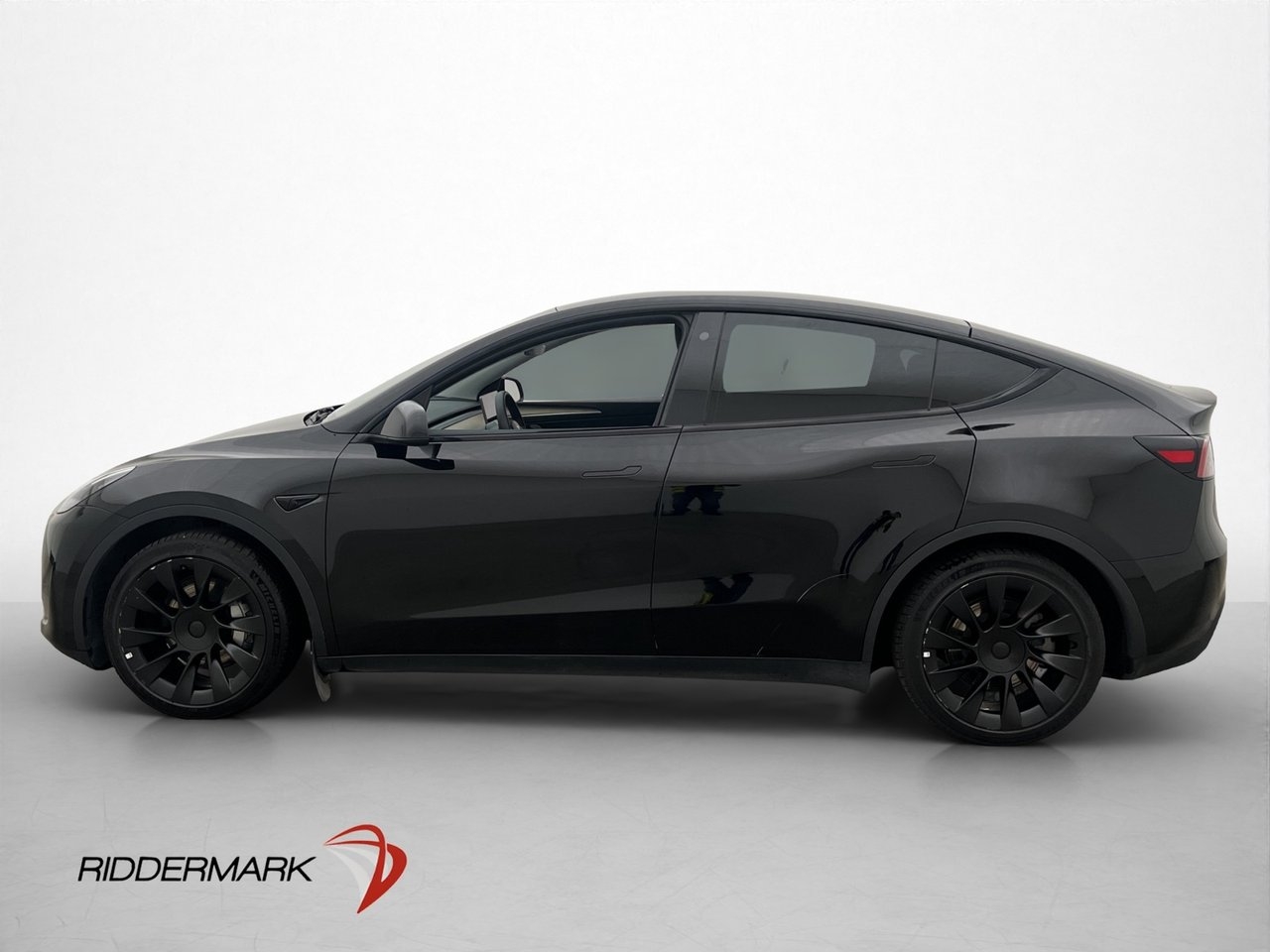 Tesla Model Y 2023, kuva 5/10